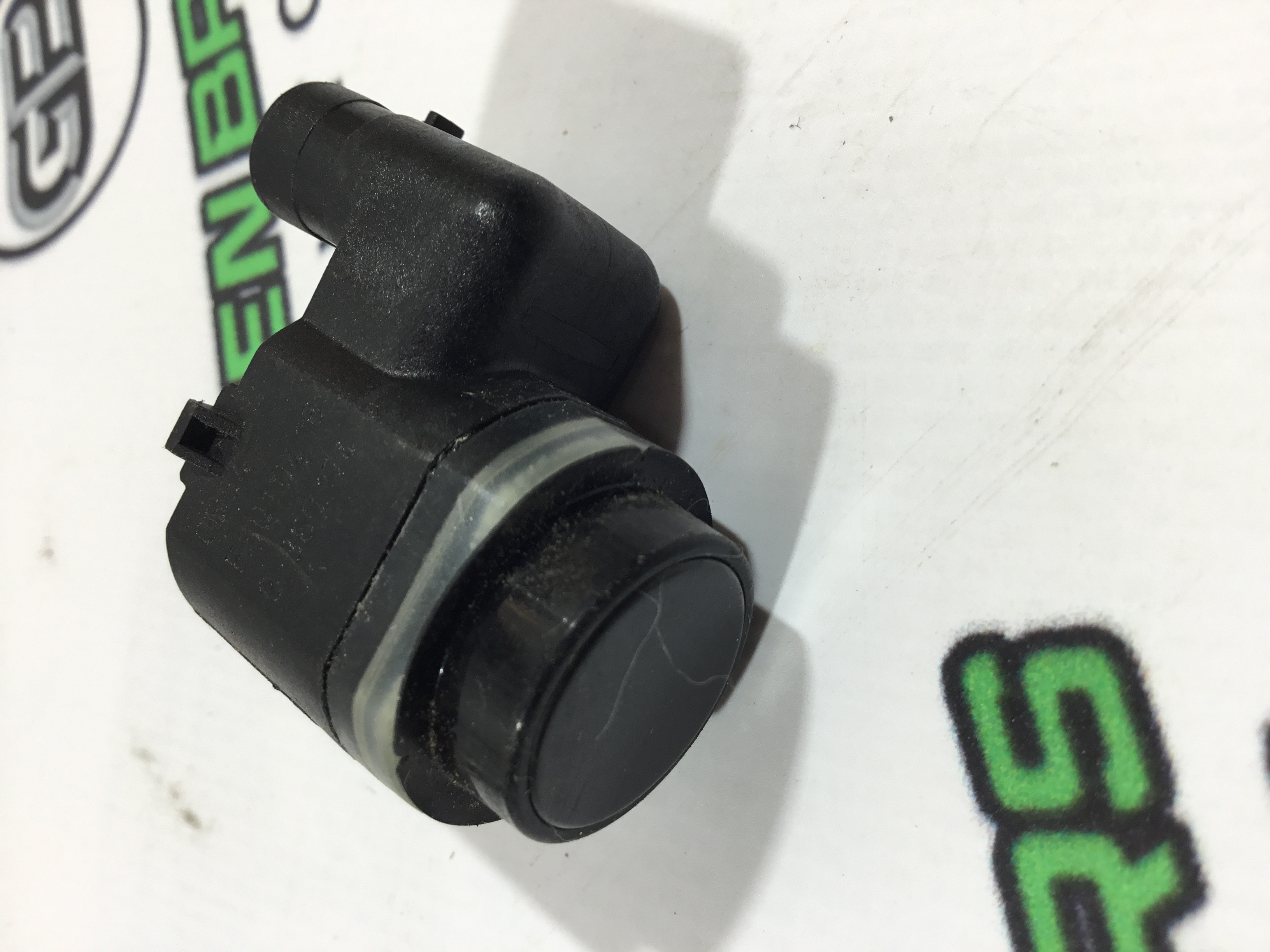 Парктронік, кріплення, корпус