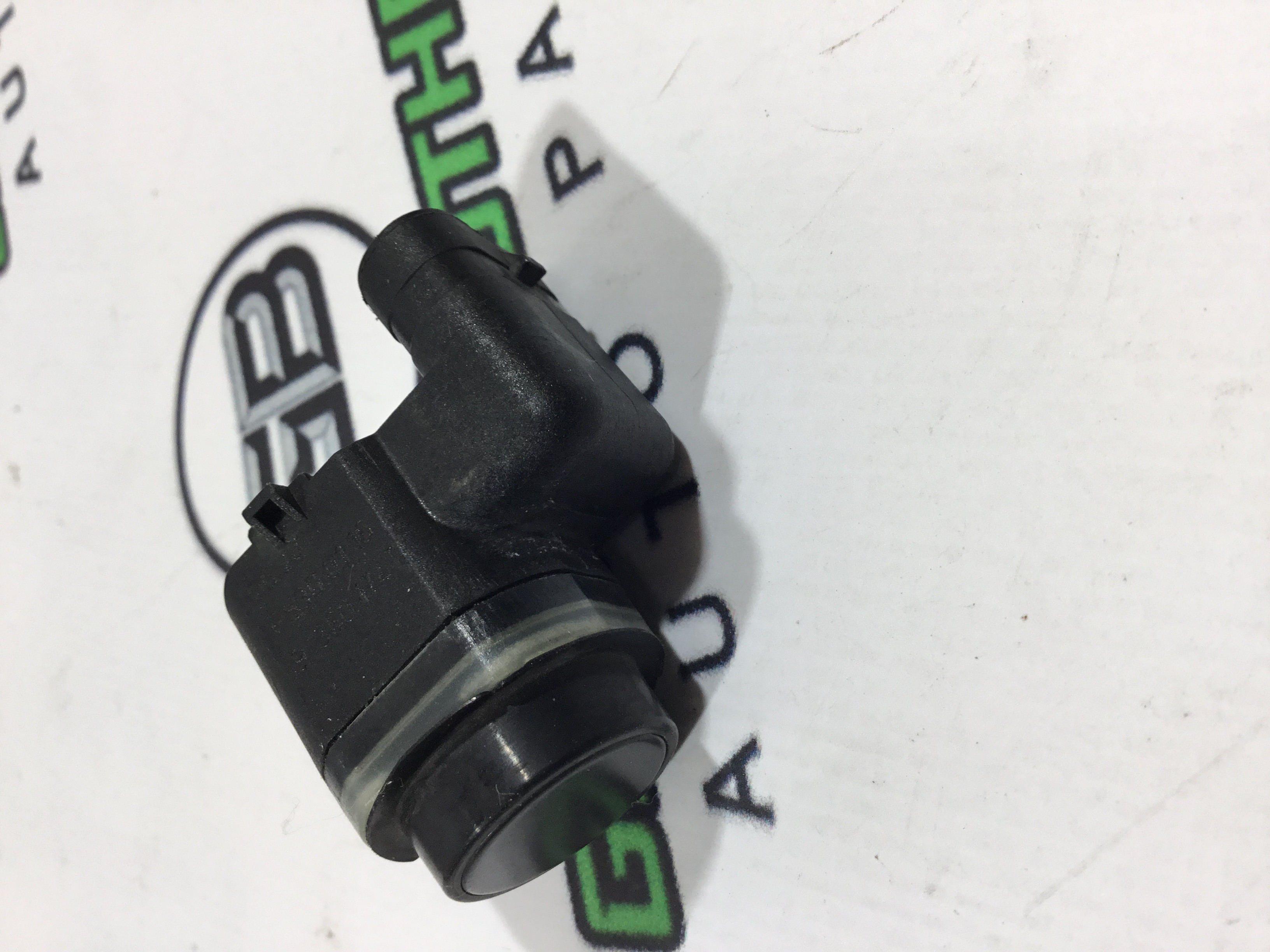 Парктронік, кріплення, корпус