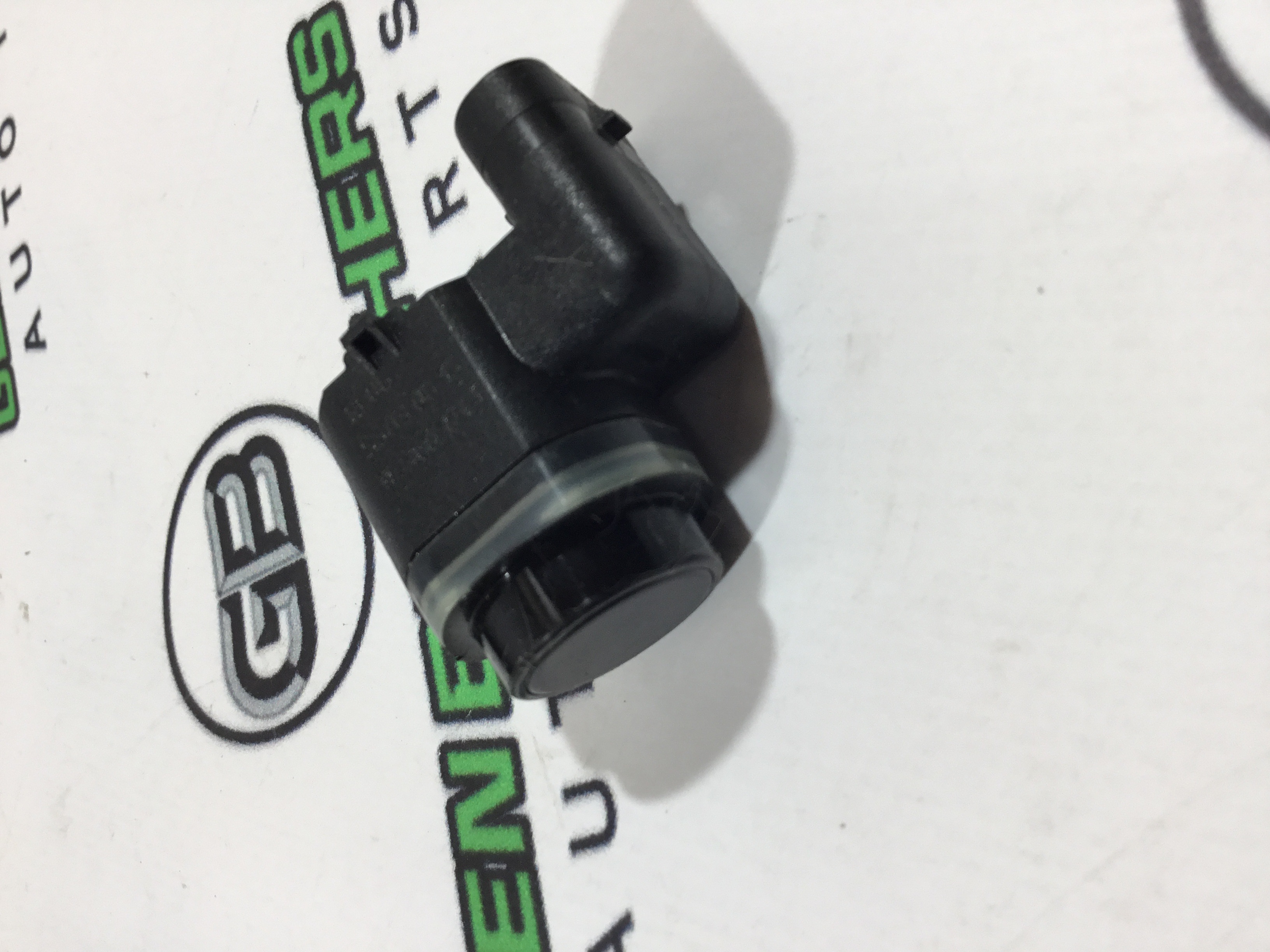 Парктронік, кріплення, корпус