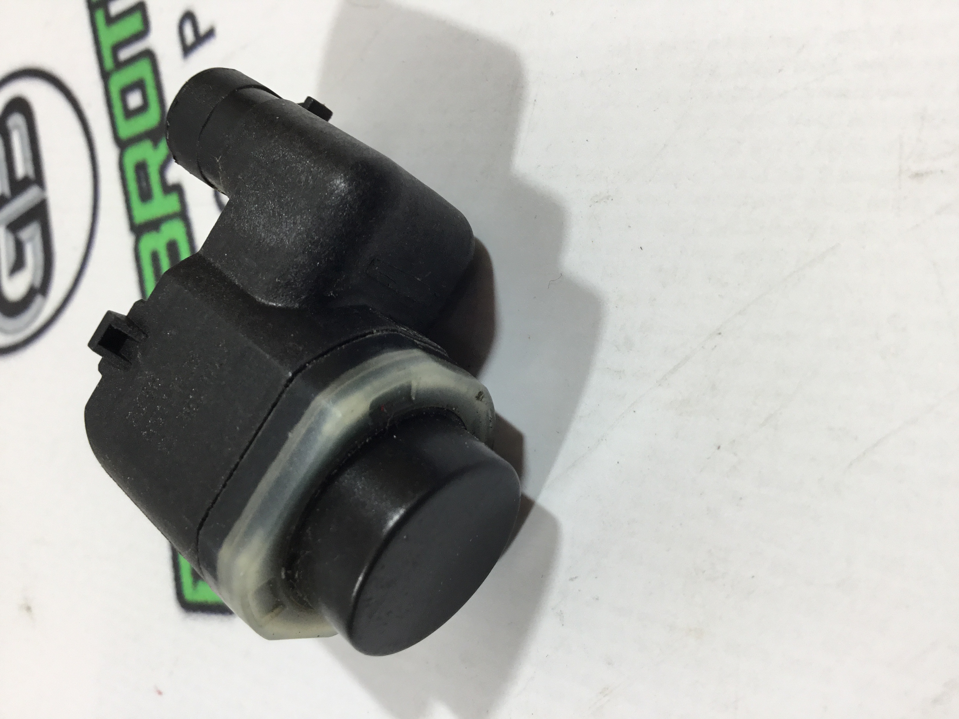 Парктронік, кріплення, корпус