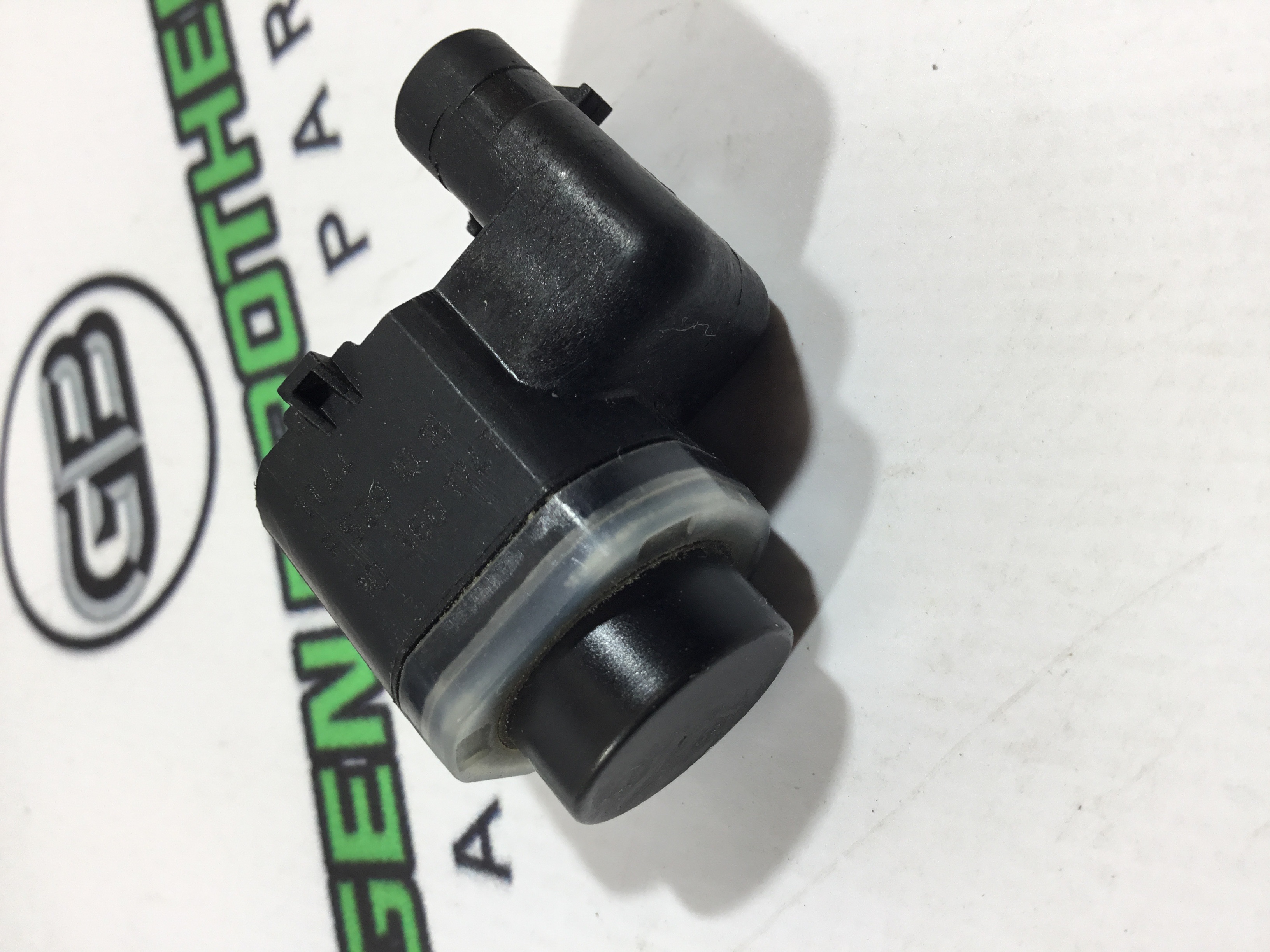 Парктронік, кріплення, корпус