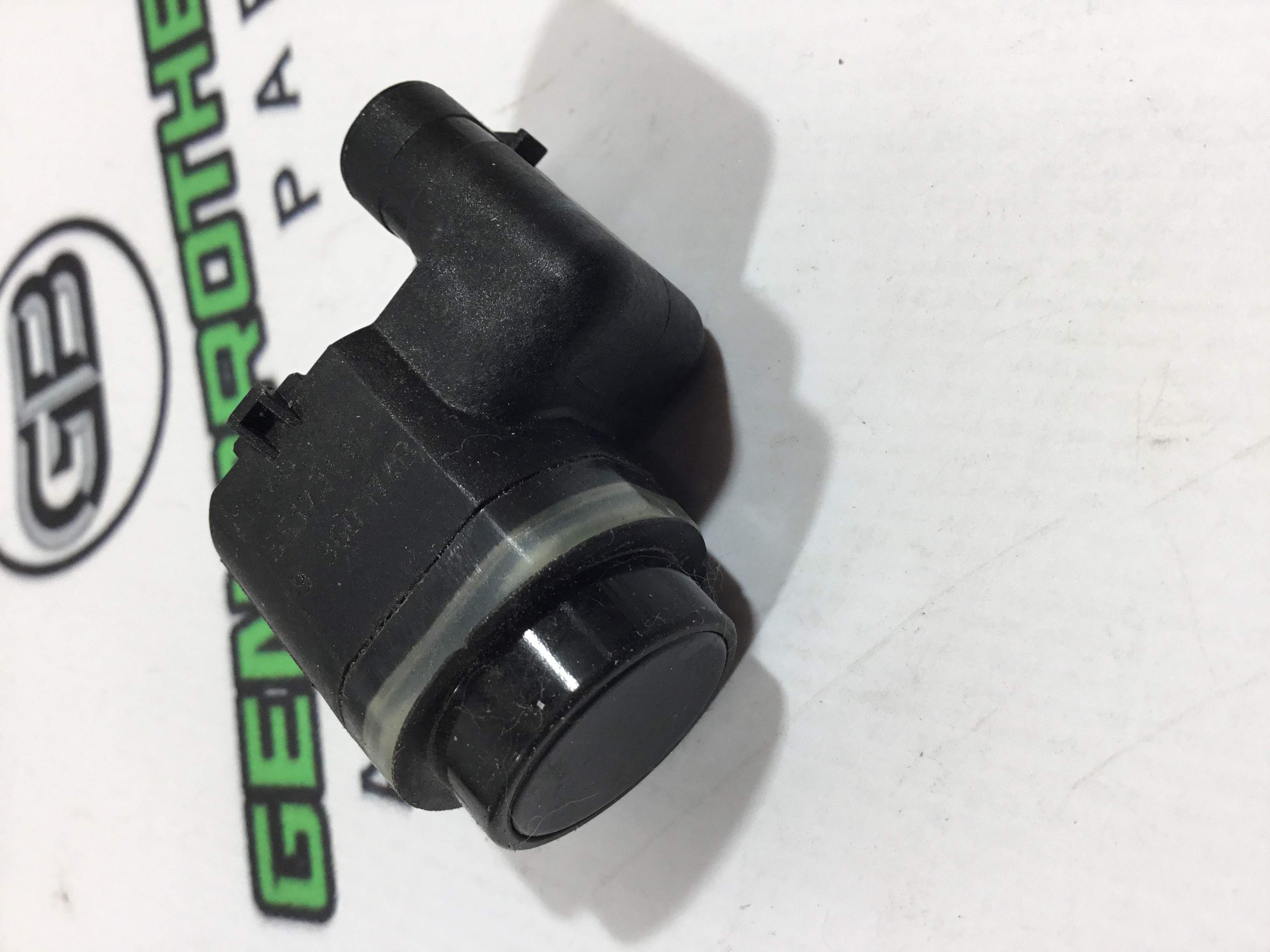 Парктронік, кріплення, корпус