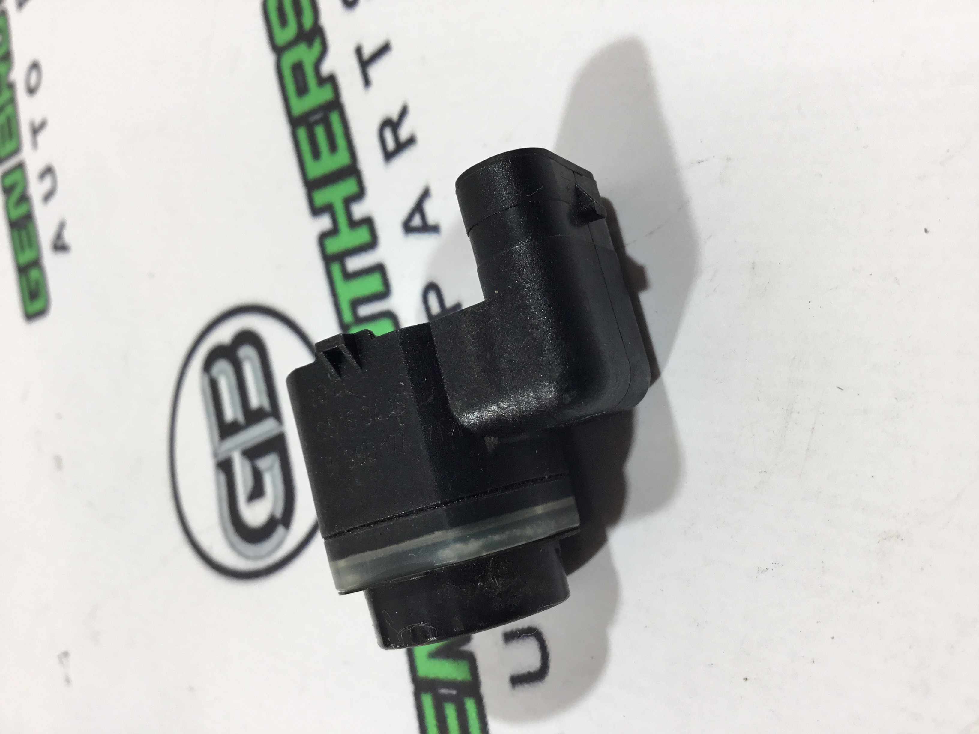 Парктронік, кріплення, корпус