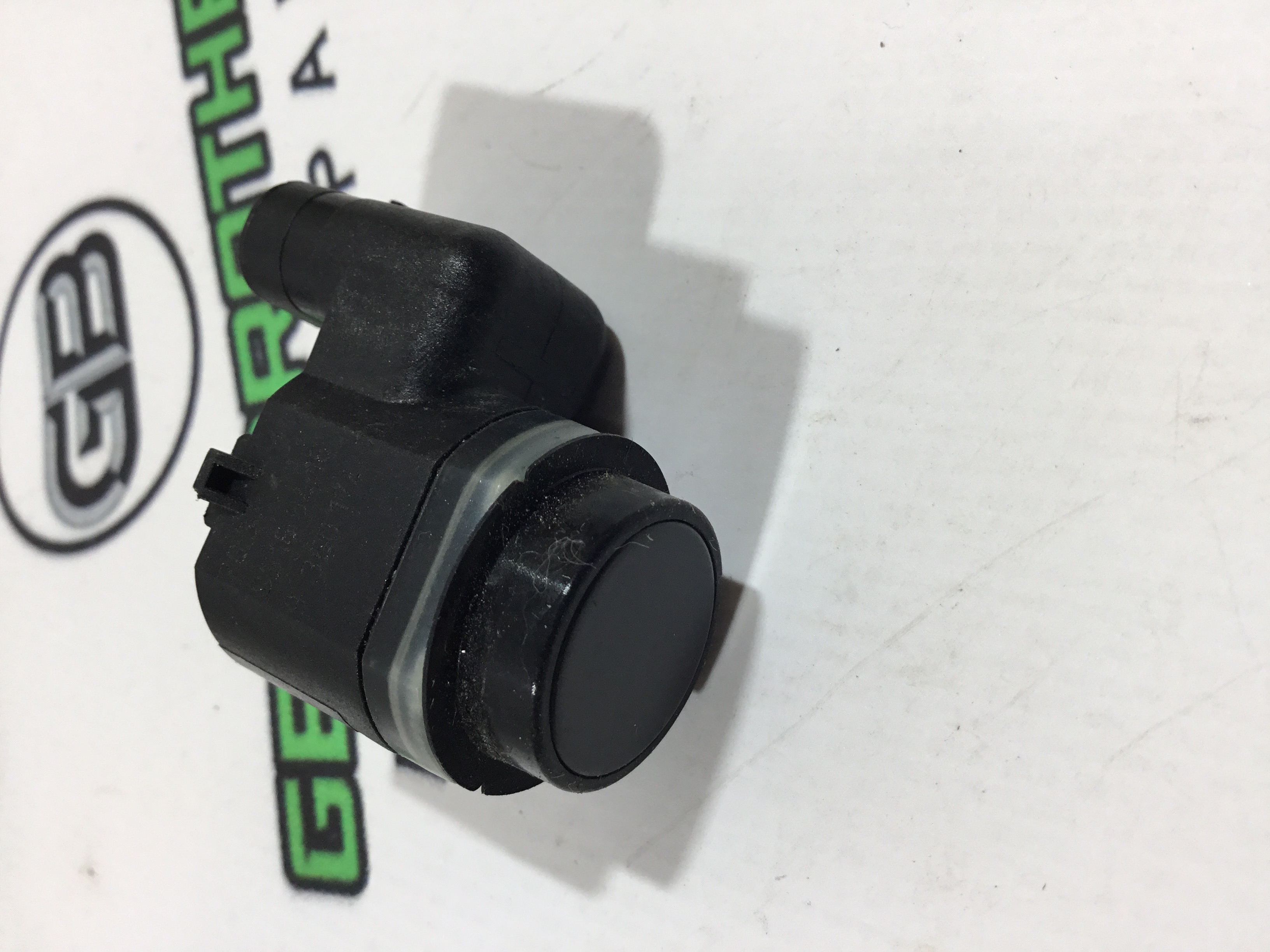 Парктронік, кріплення, корпус