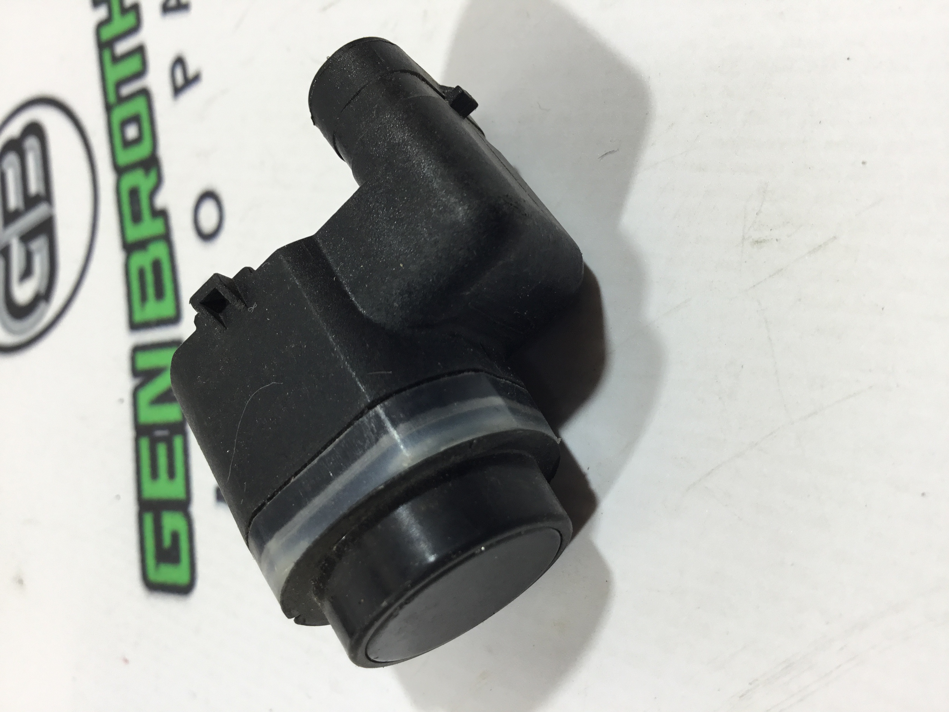 Парктронік, кріплення, корпус