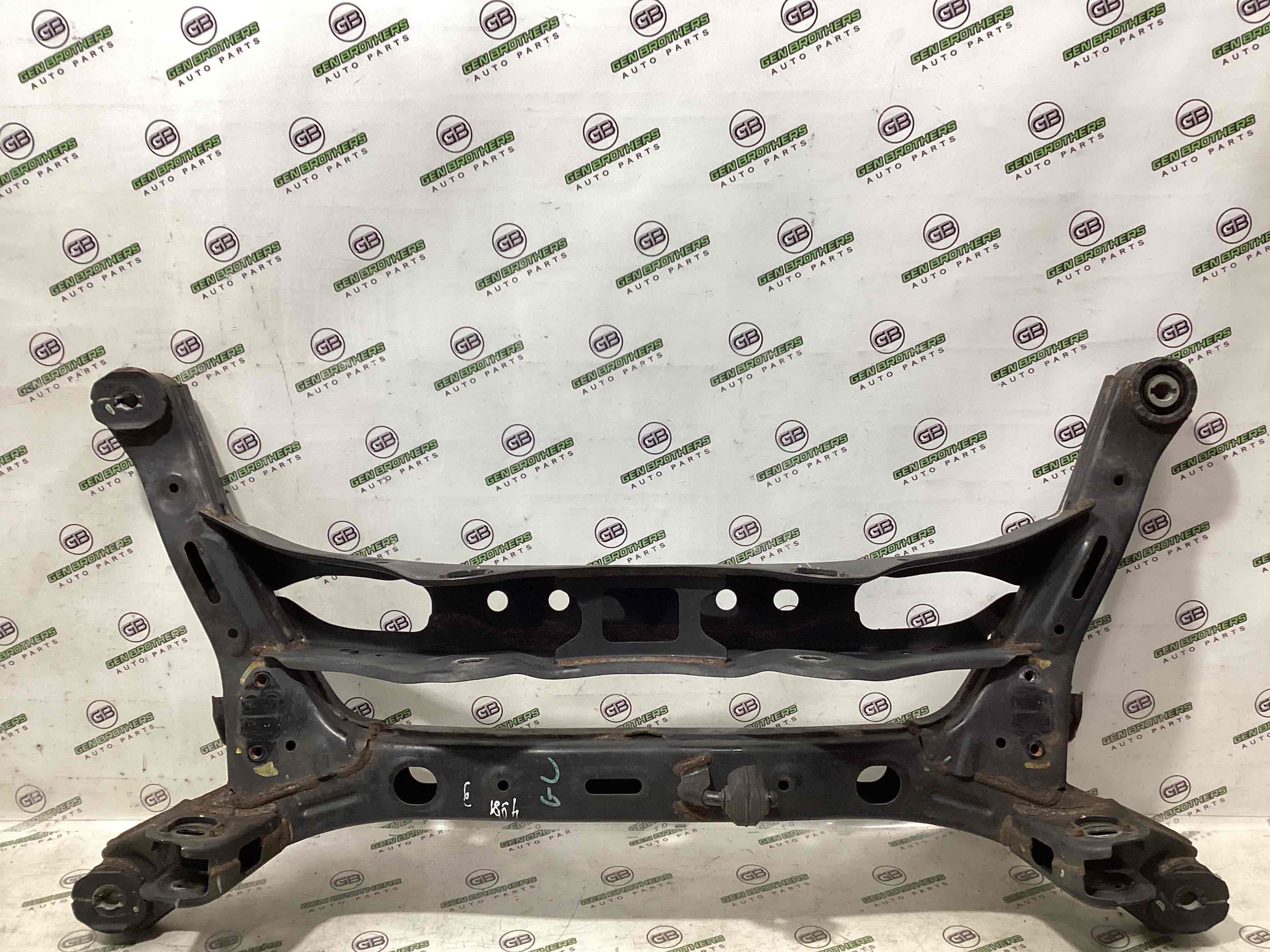 Балка підвіски задня підрамник