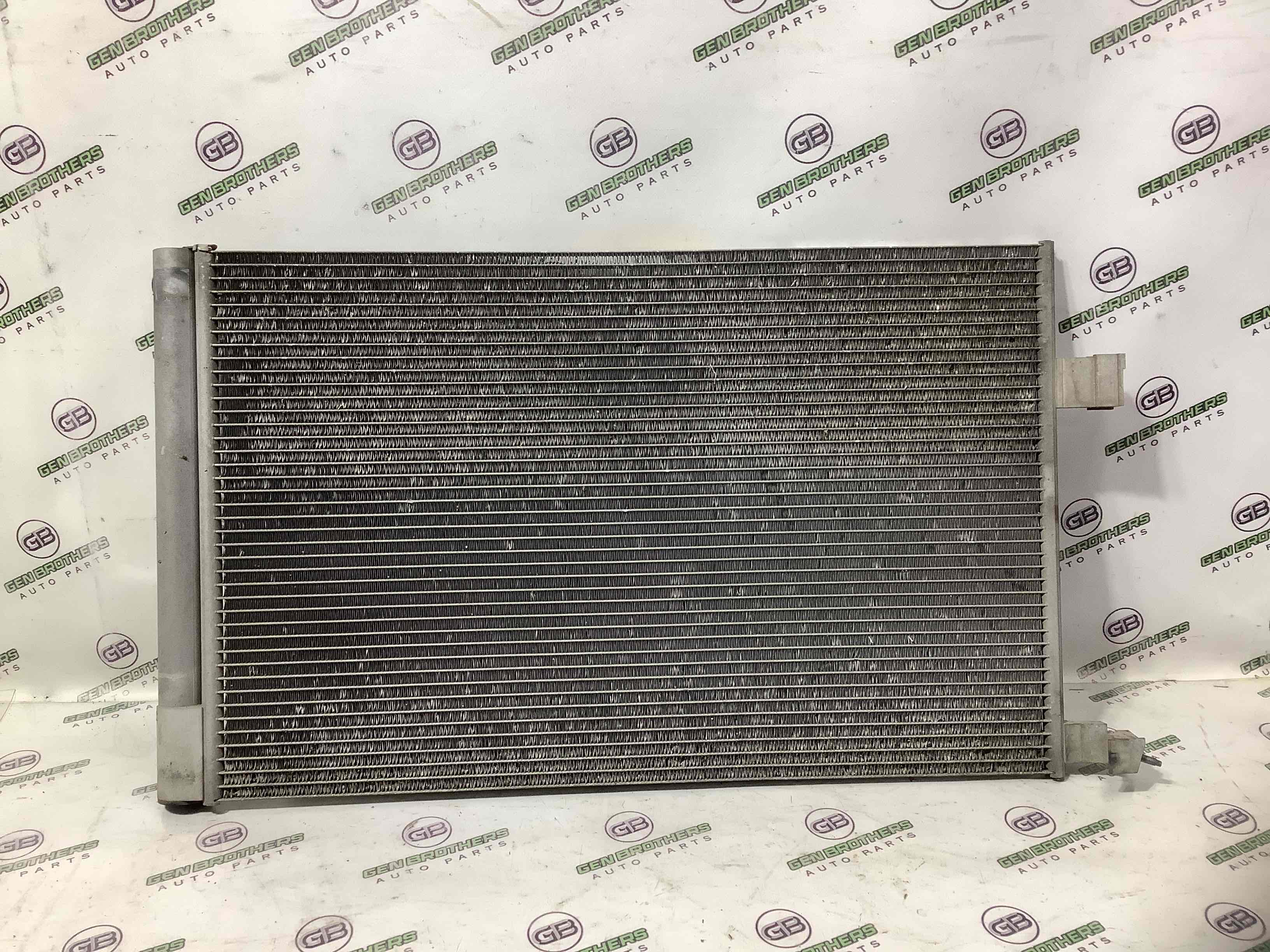 Радіатор кондиціонера