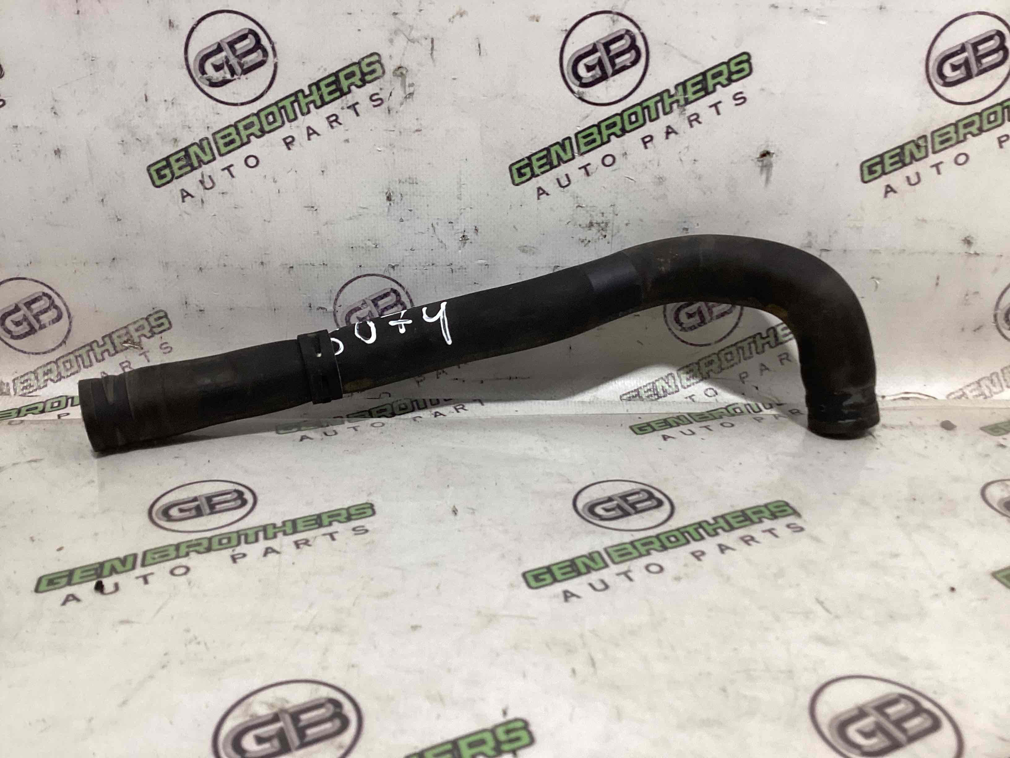 Патрубок радіаторів