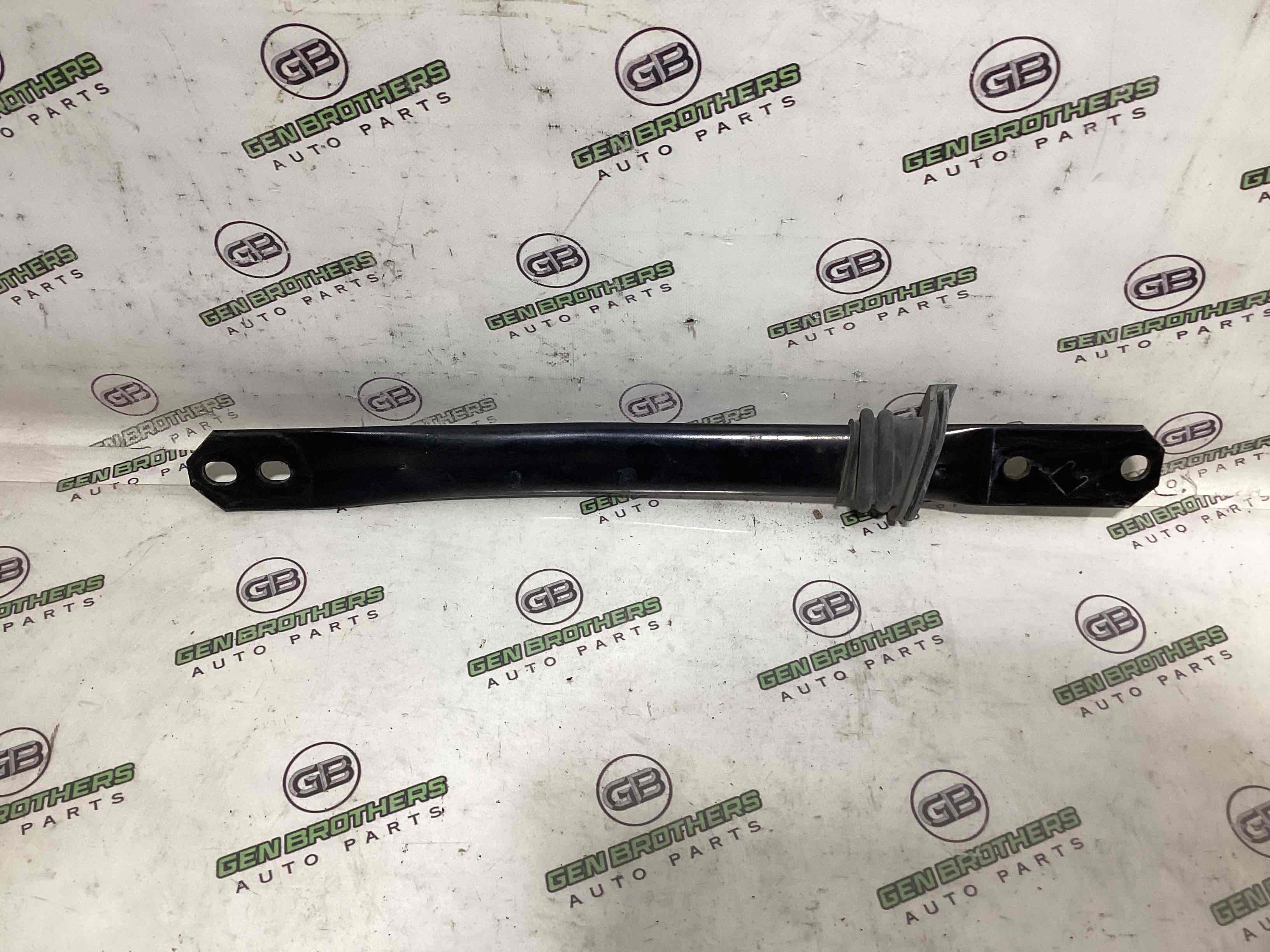 Підсилювач кузова (розпор чашок склянок)