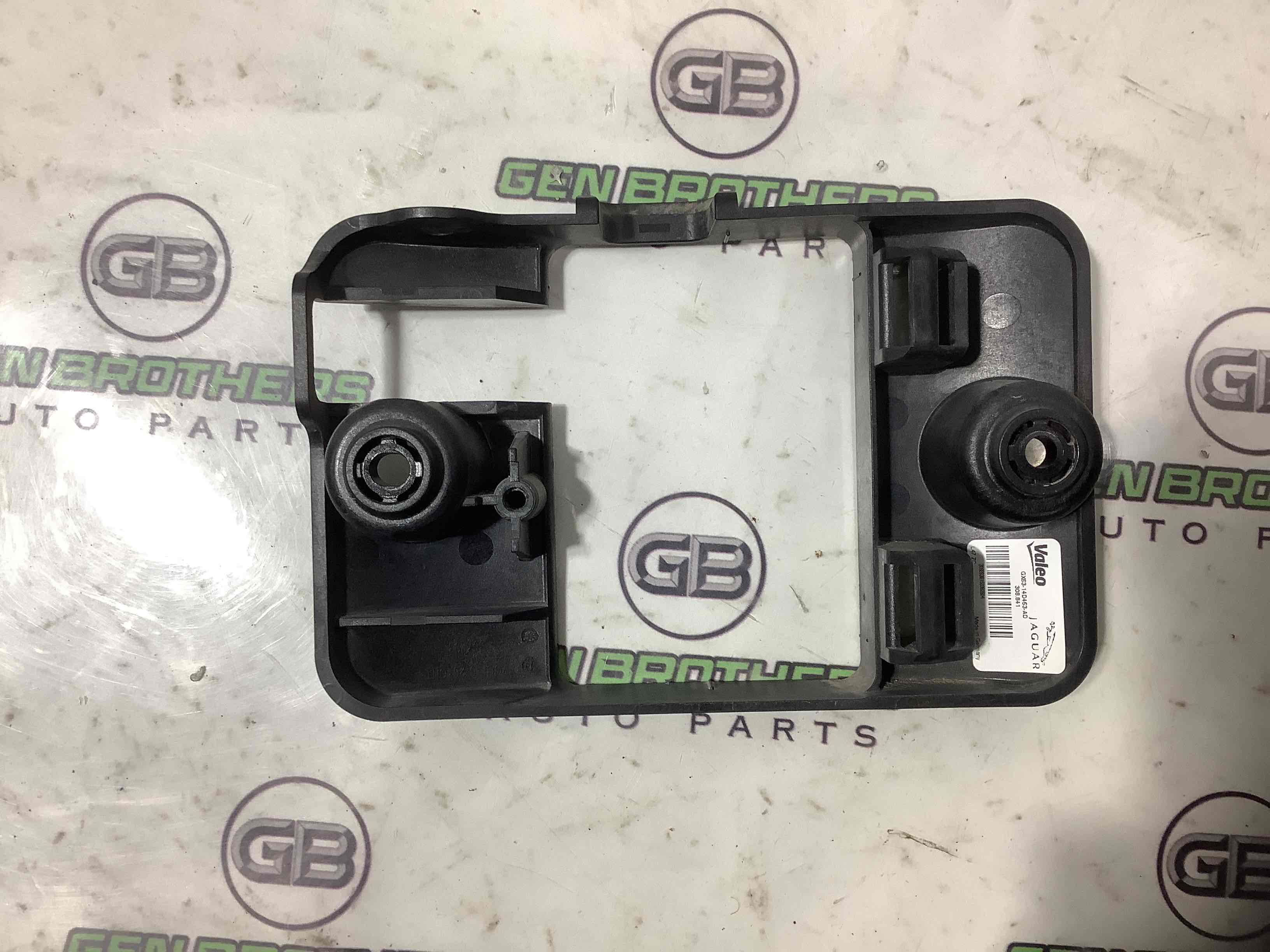 Кріплення, кронштейн