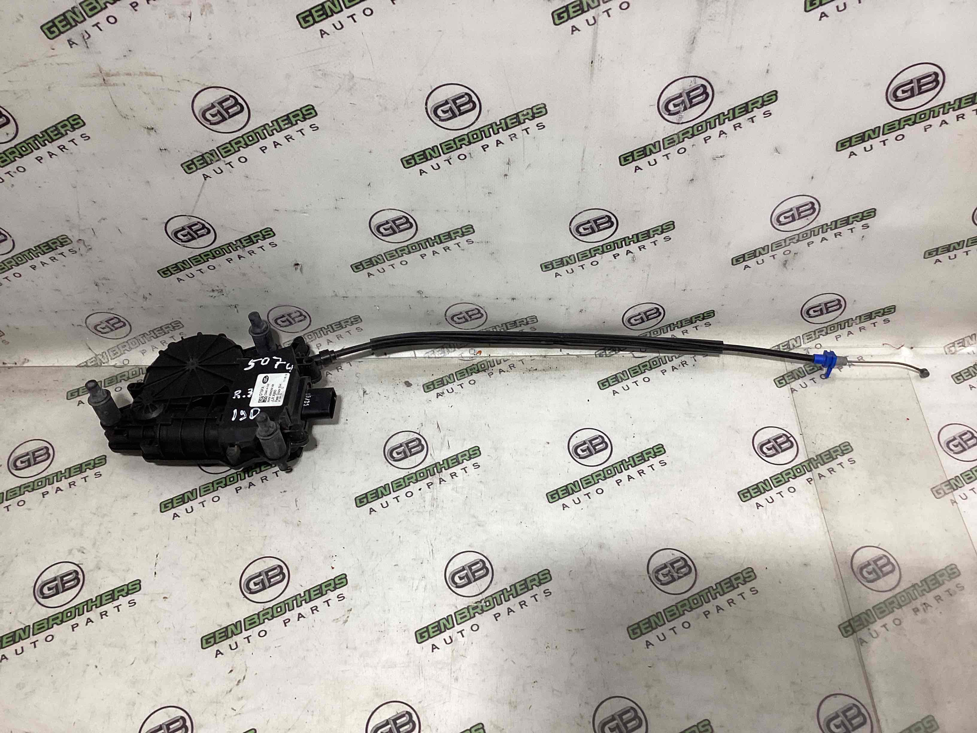 Замок дверей задньої правої