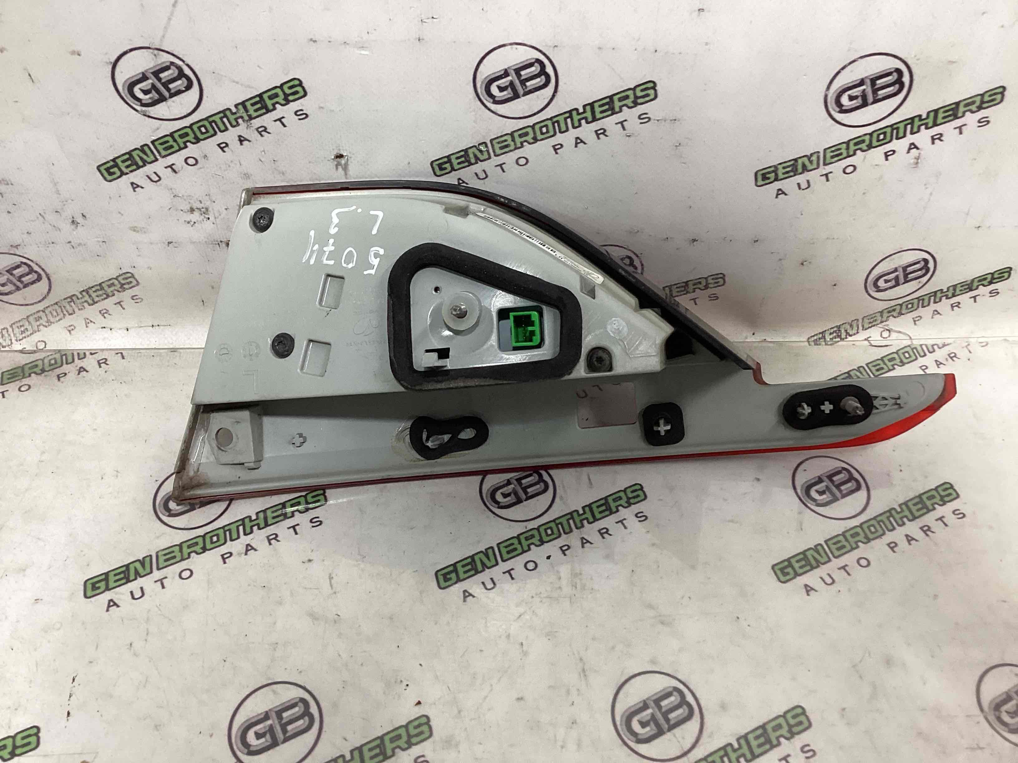 Ліхтар задній лівий