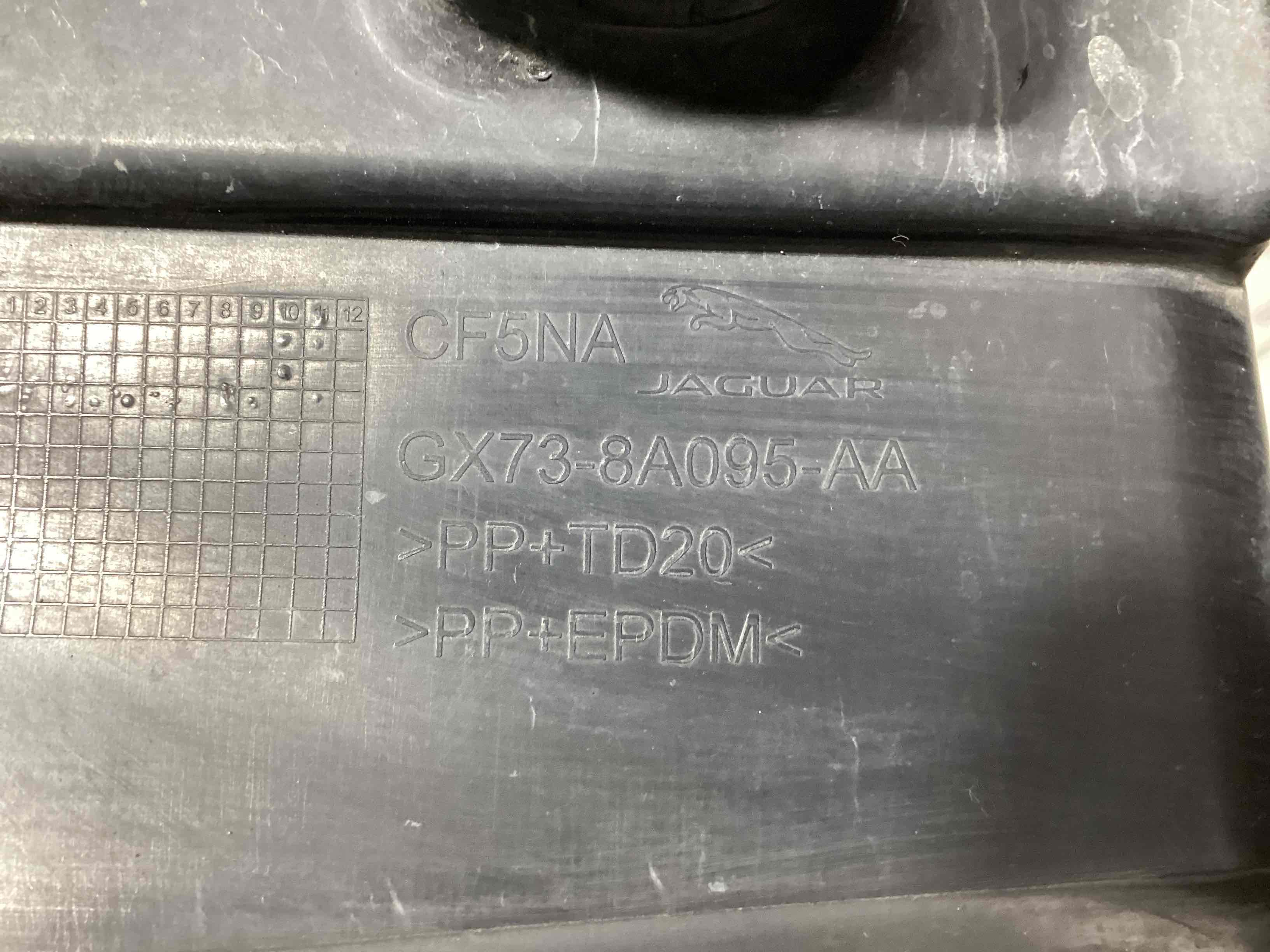 Дефлектор обдува радіатора