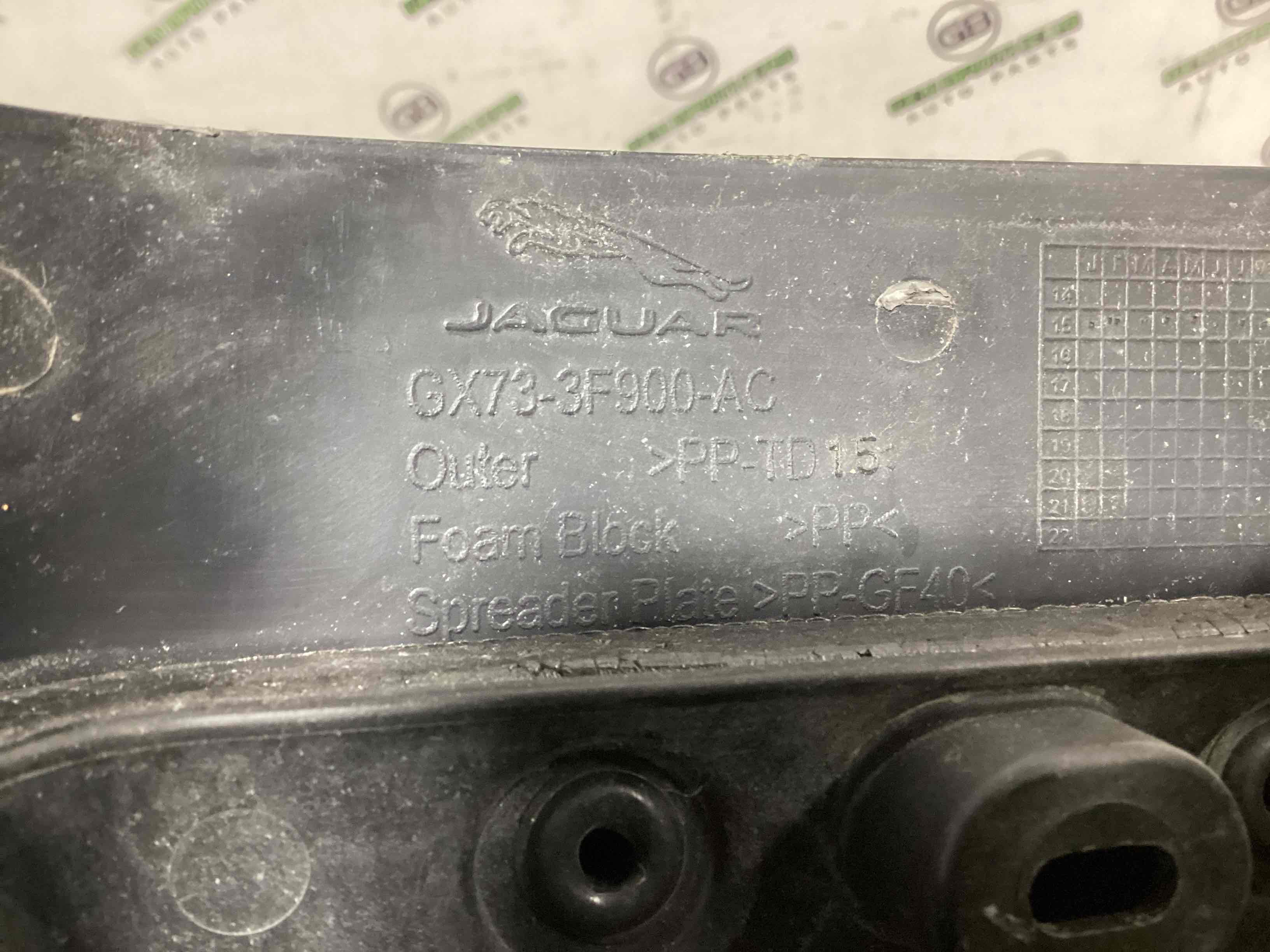 Оздоблення керма та кермової колонки