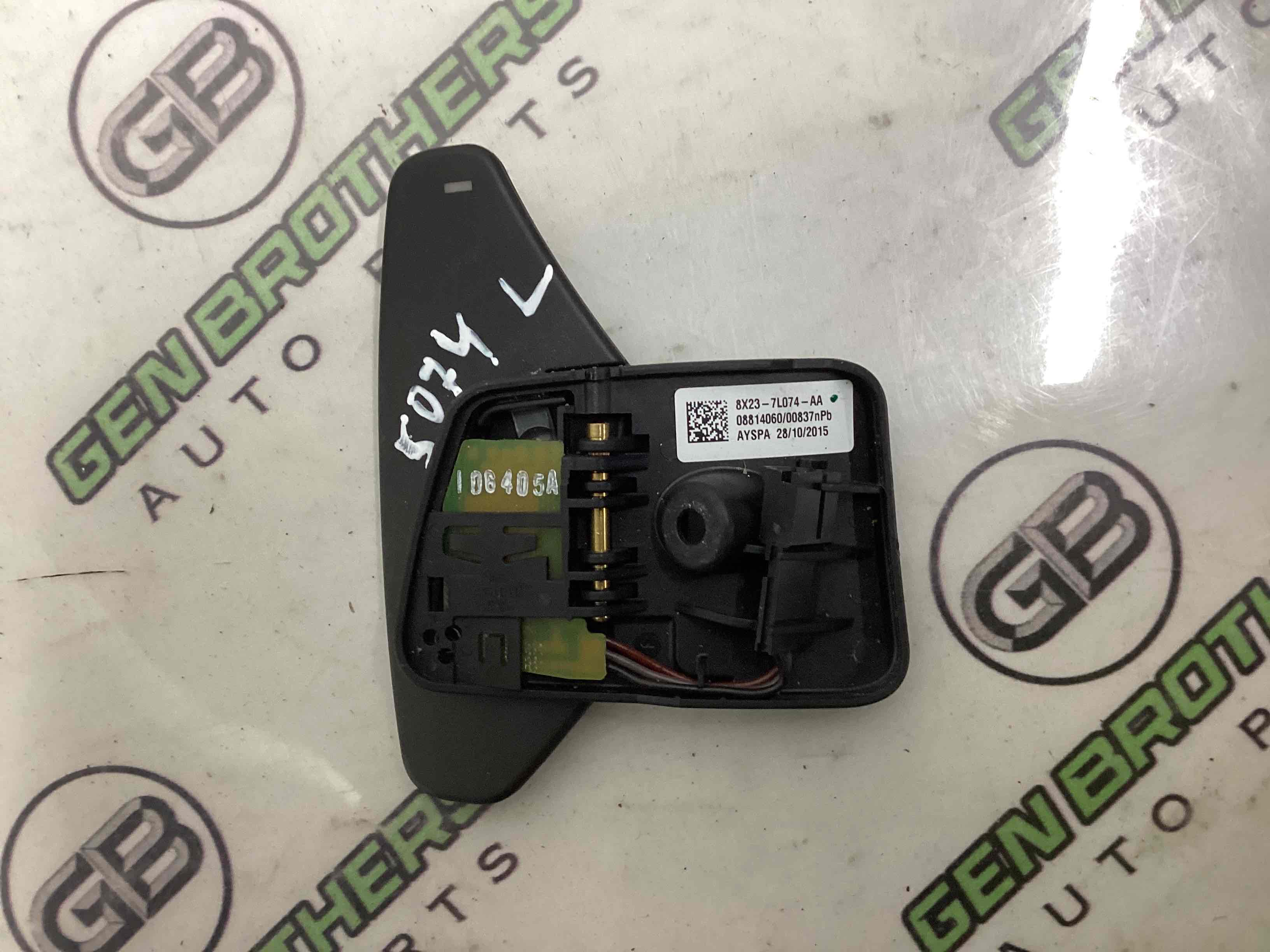 Перемикач підрульовий метелик