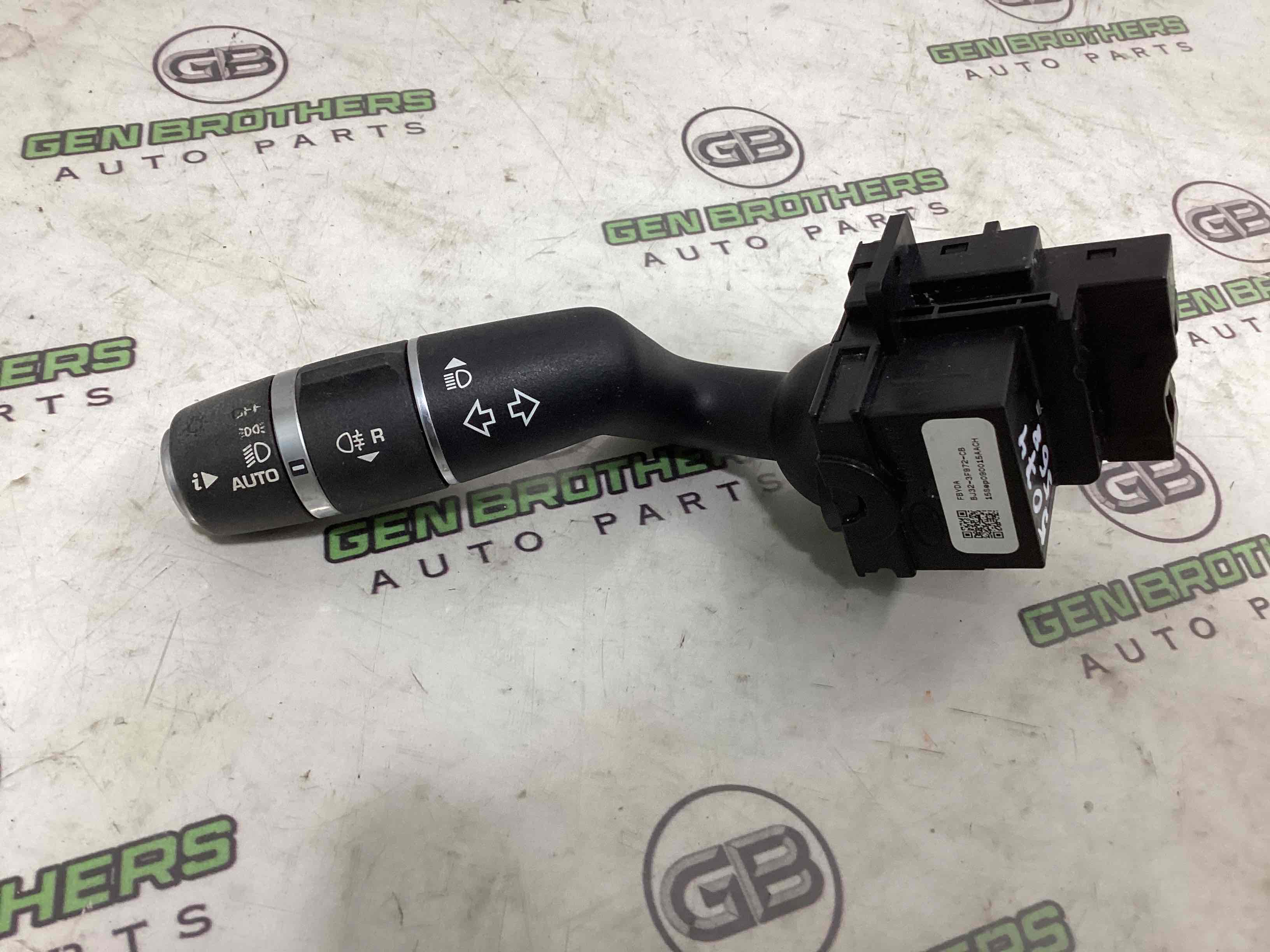 Перемикач підрульовий метелик