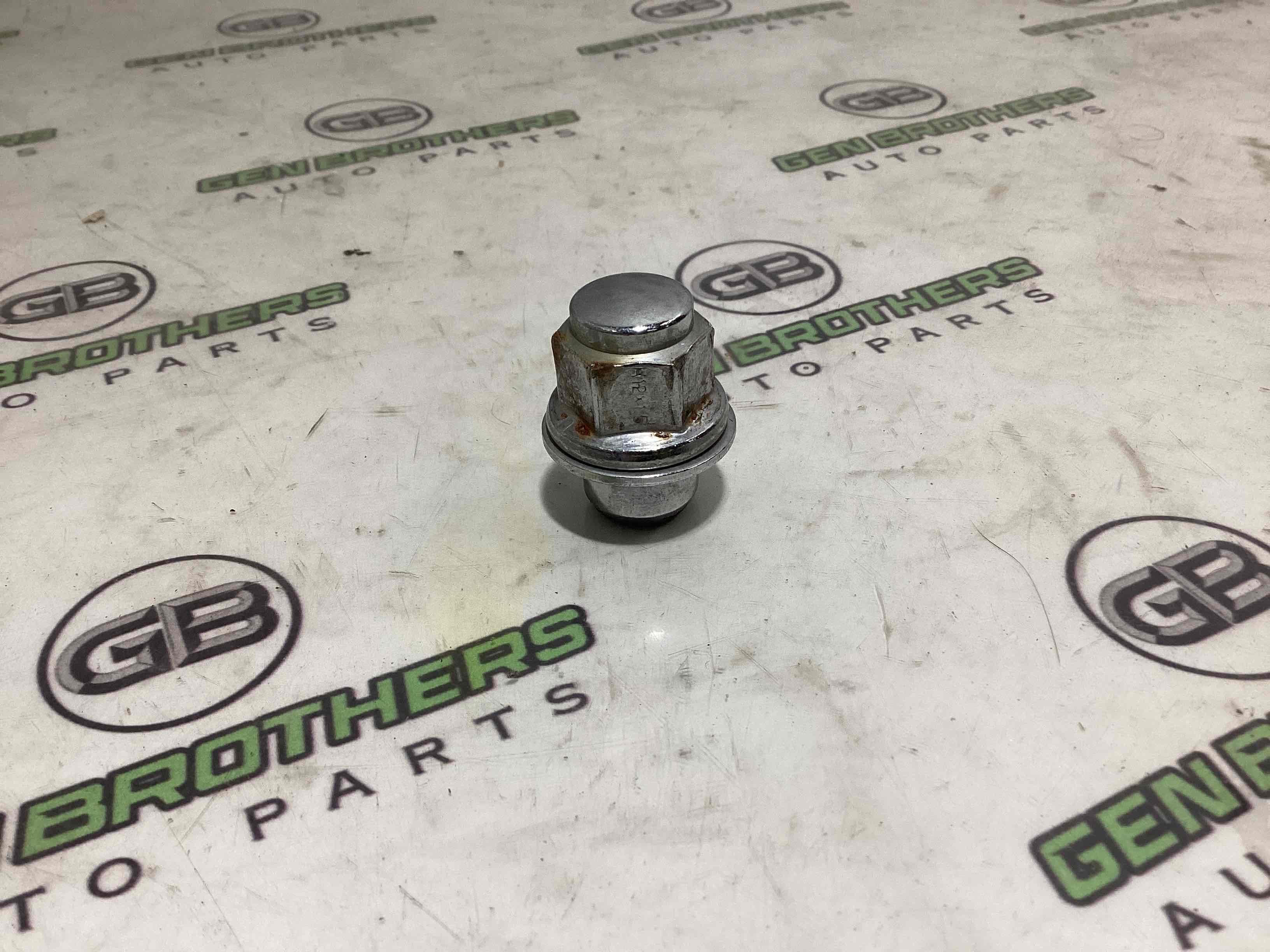 Колісні болти, гайки