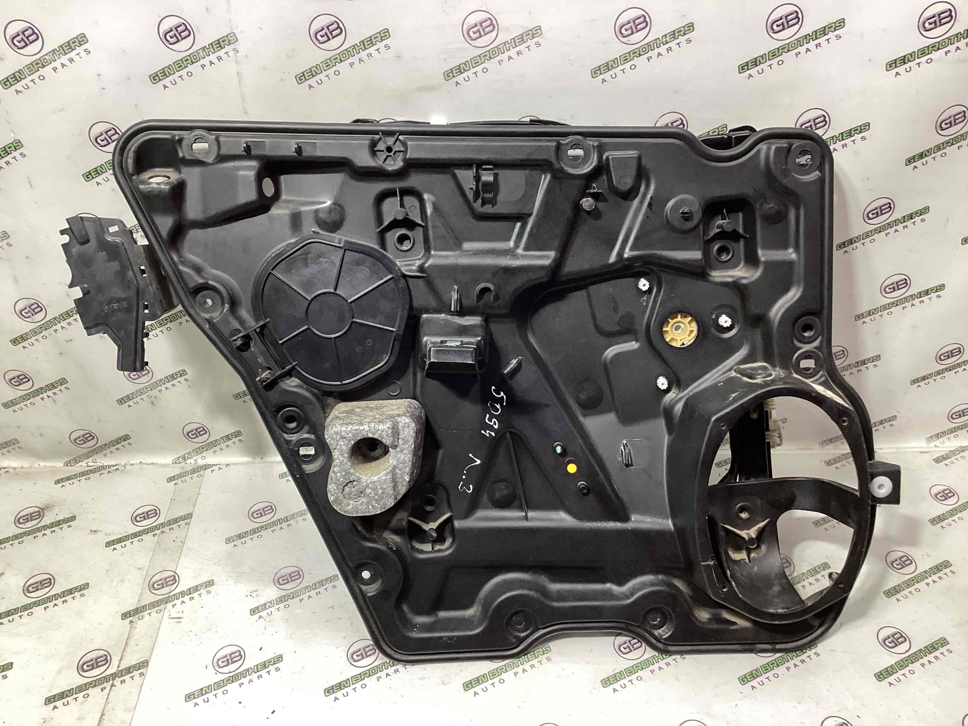 Стеклоподъемник задний левый