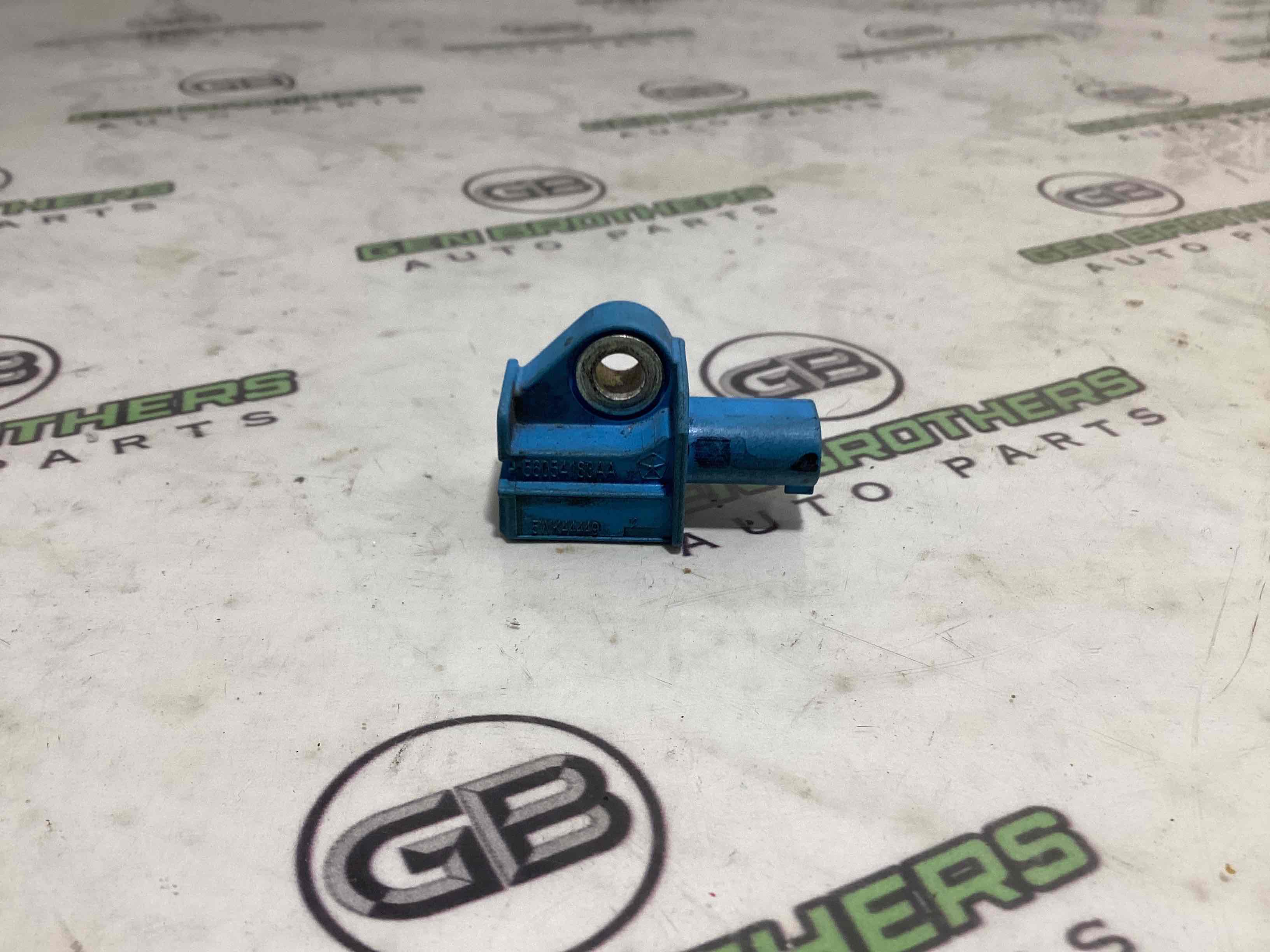 Датчик удара Airbag боковой