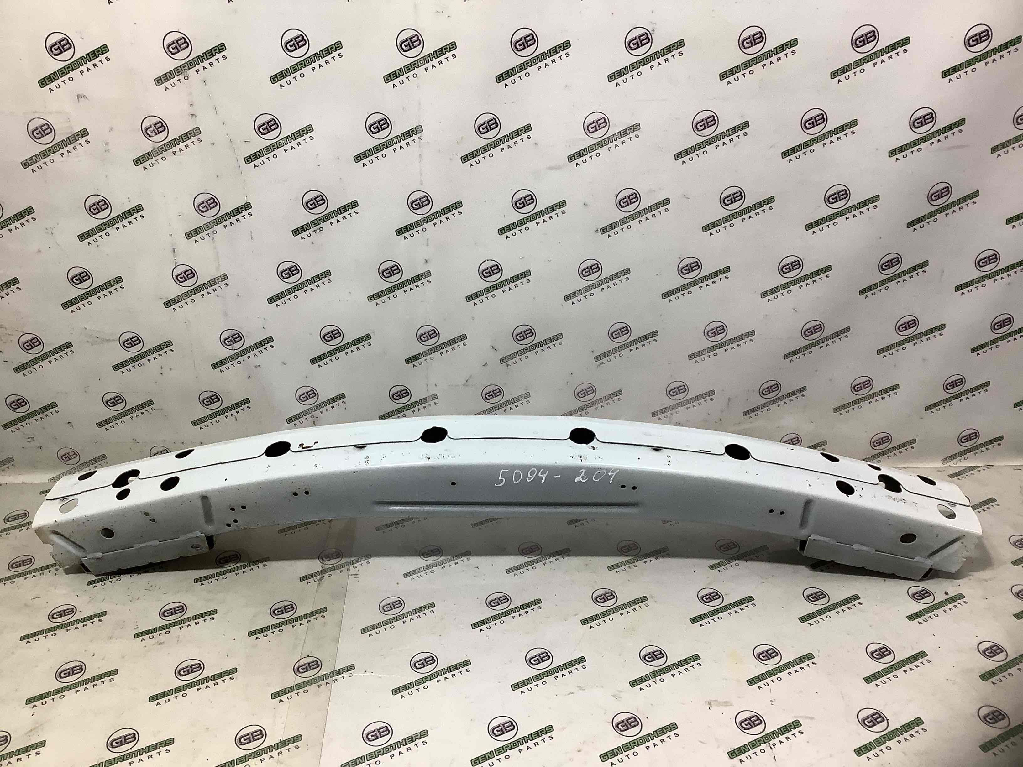 Усилитель бампера заднего