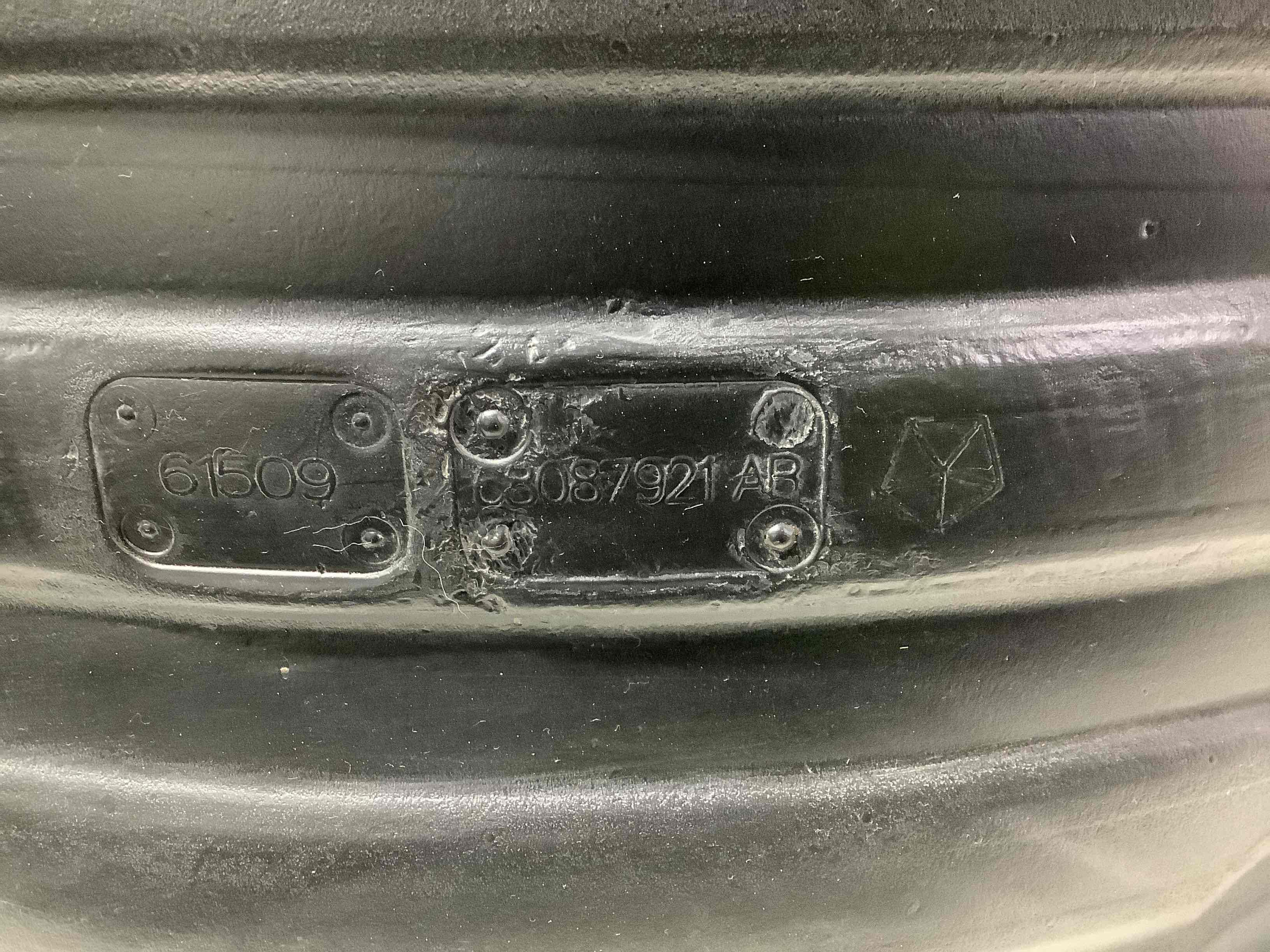 Защита арок задний левый подкрылок