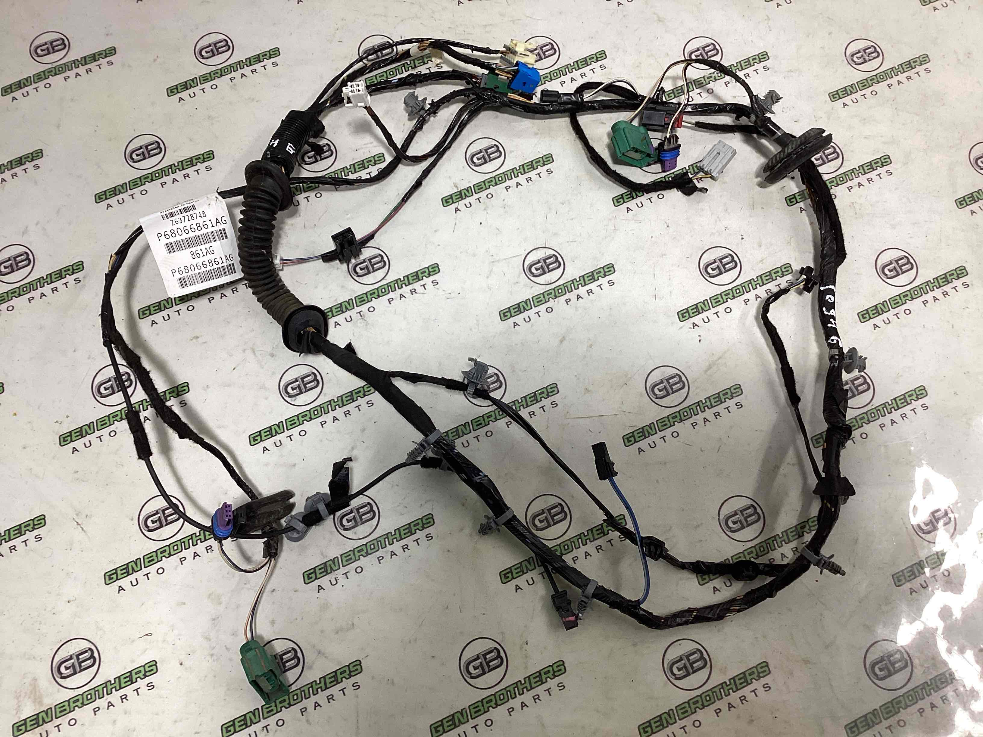 Электропроводка дверей, крышки багажника коса