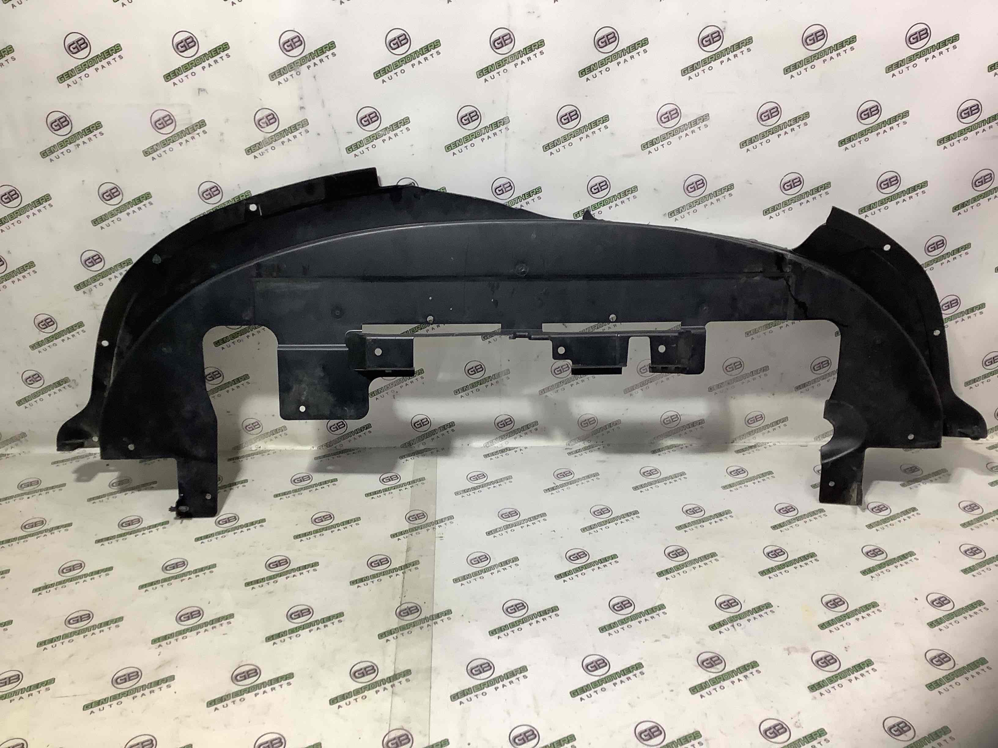 Губа бампера нижняя