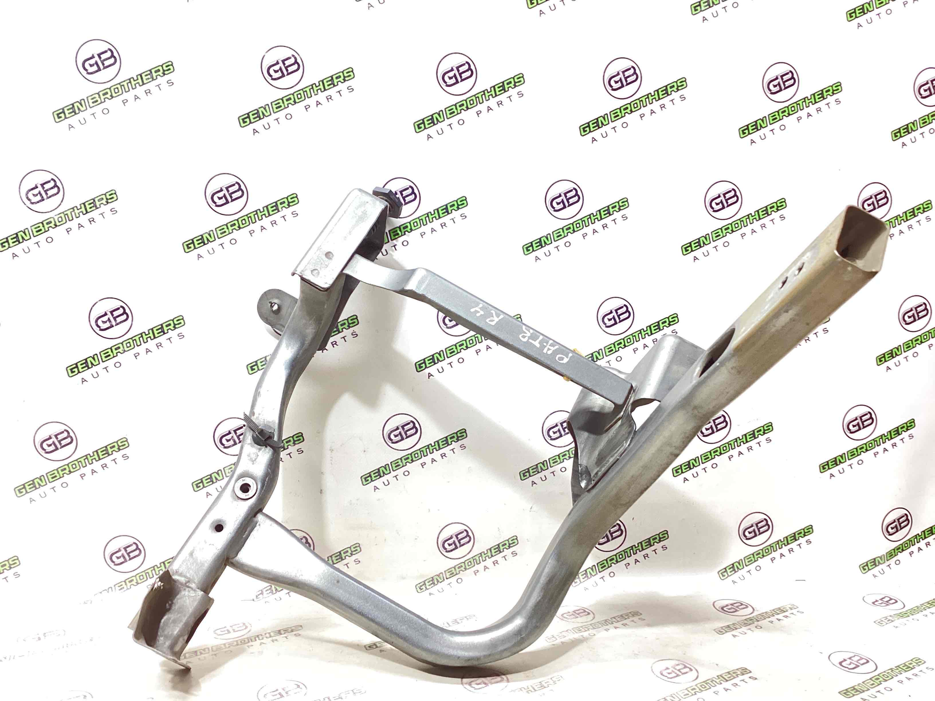 Окуляр передній