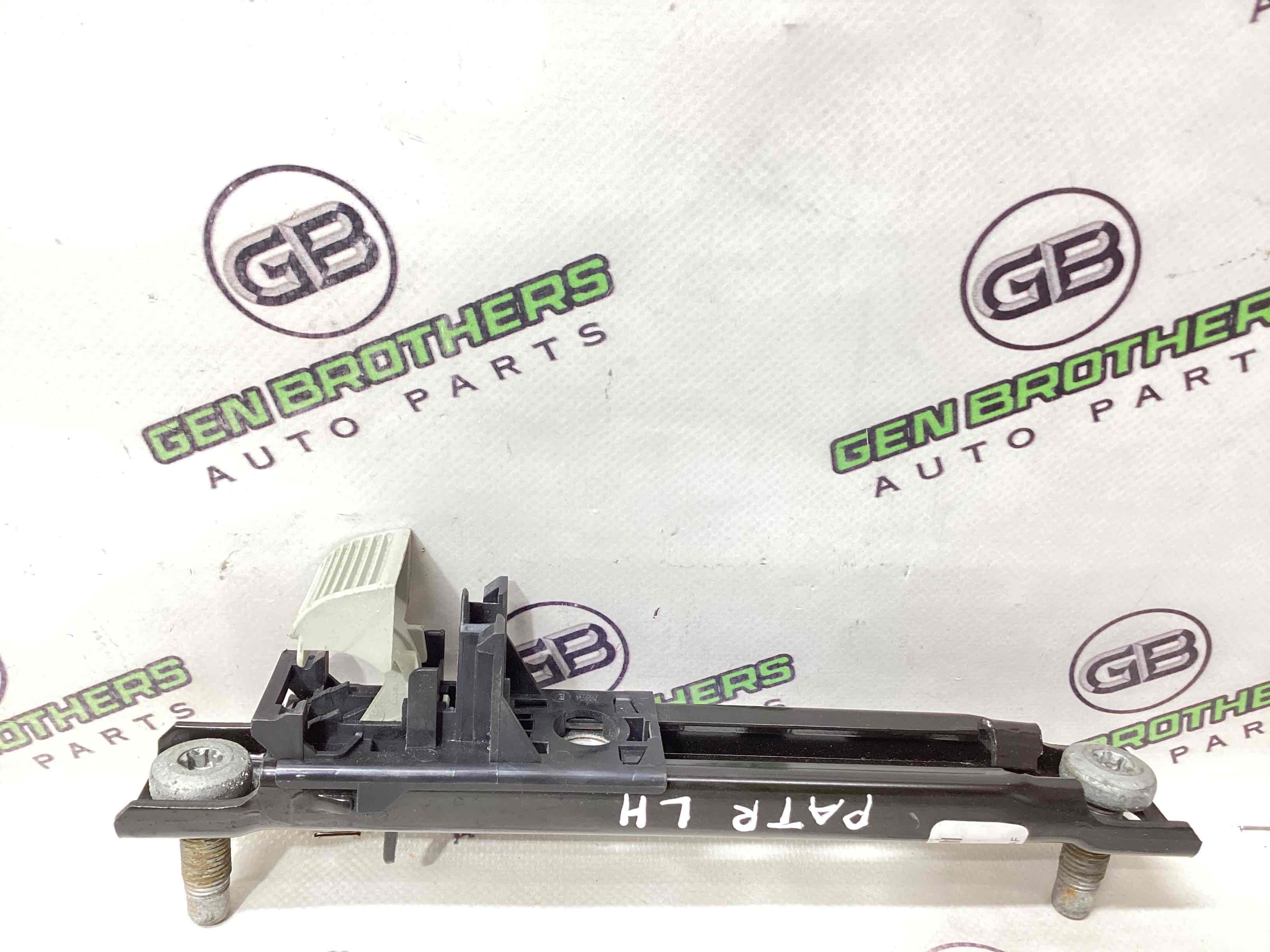 Регулятор висоти ременя безпеки