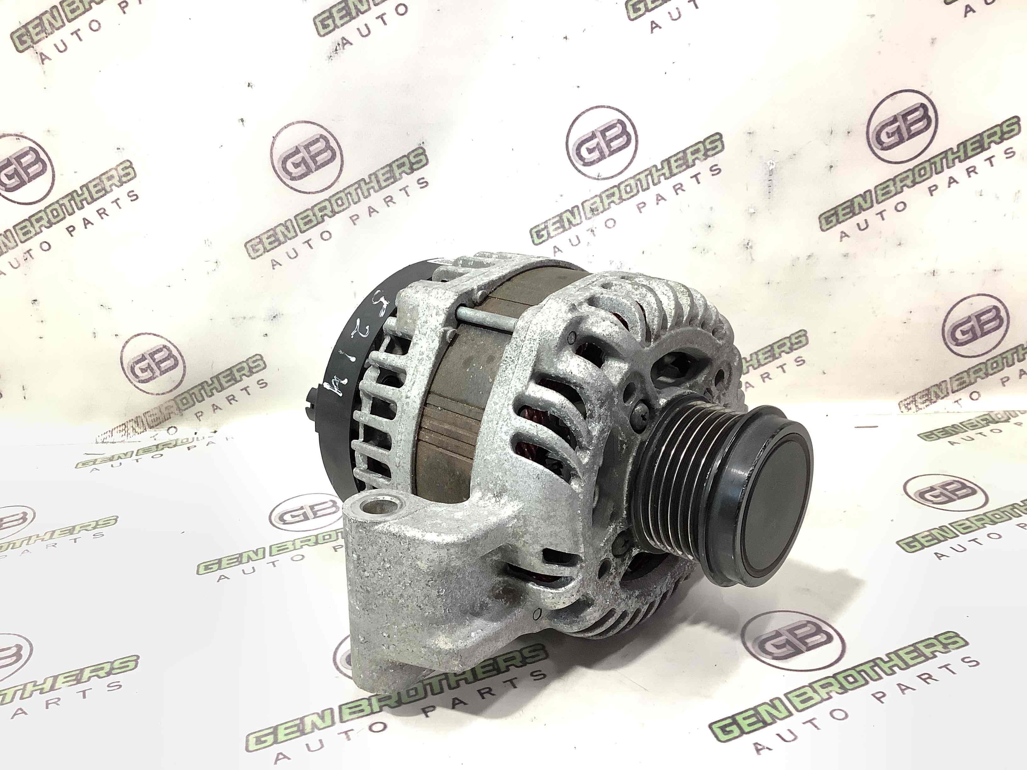 Генератор, кронштейн генератора