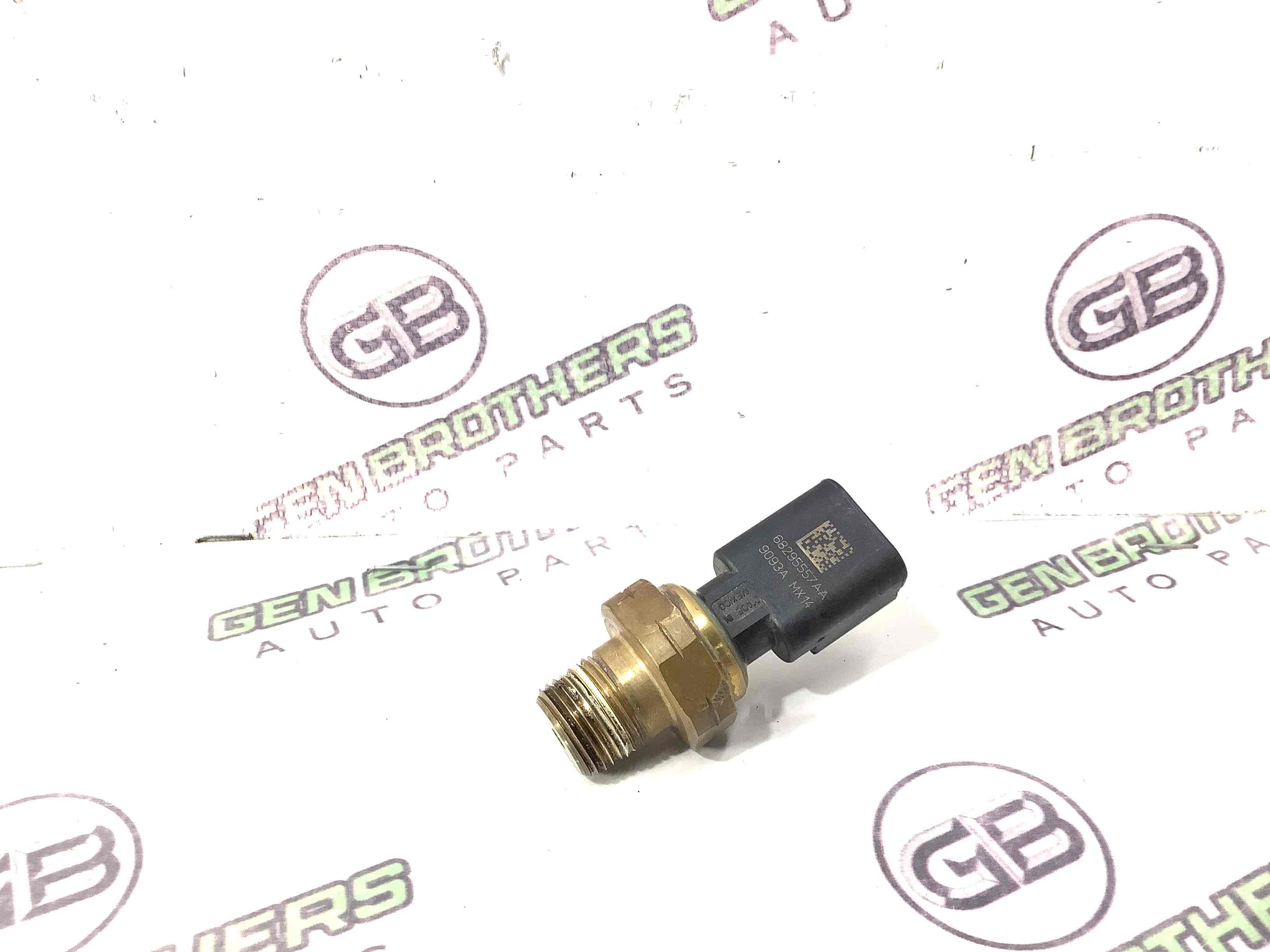 Датчик тиску олії