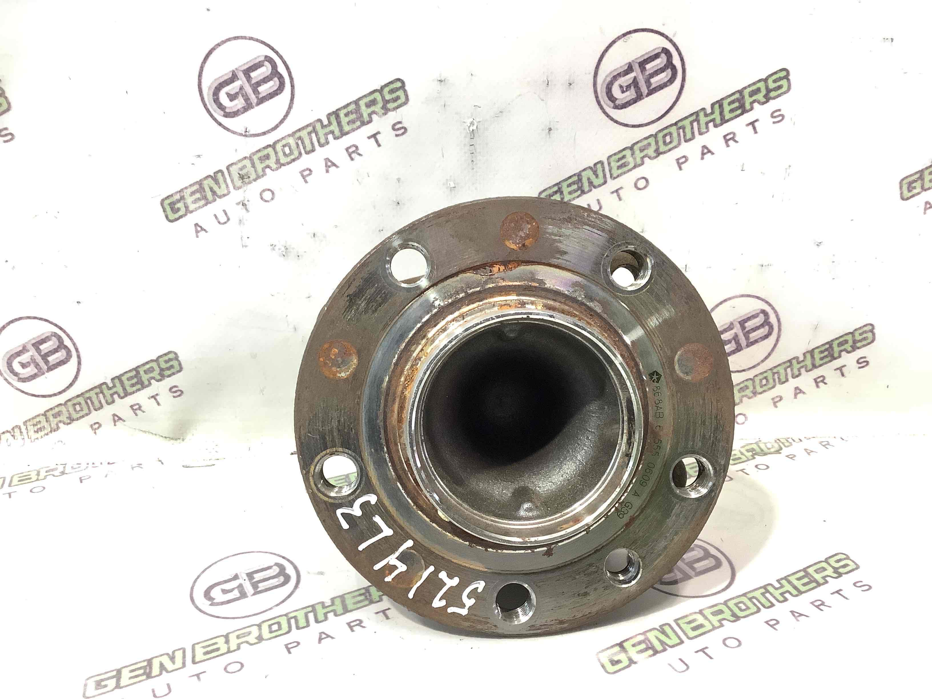 Ступиця передня