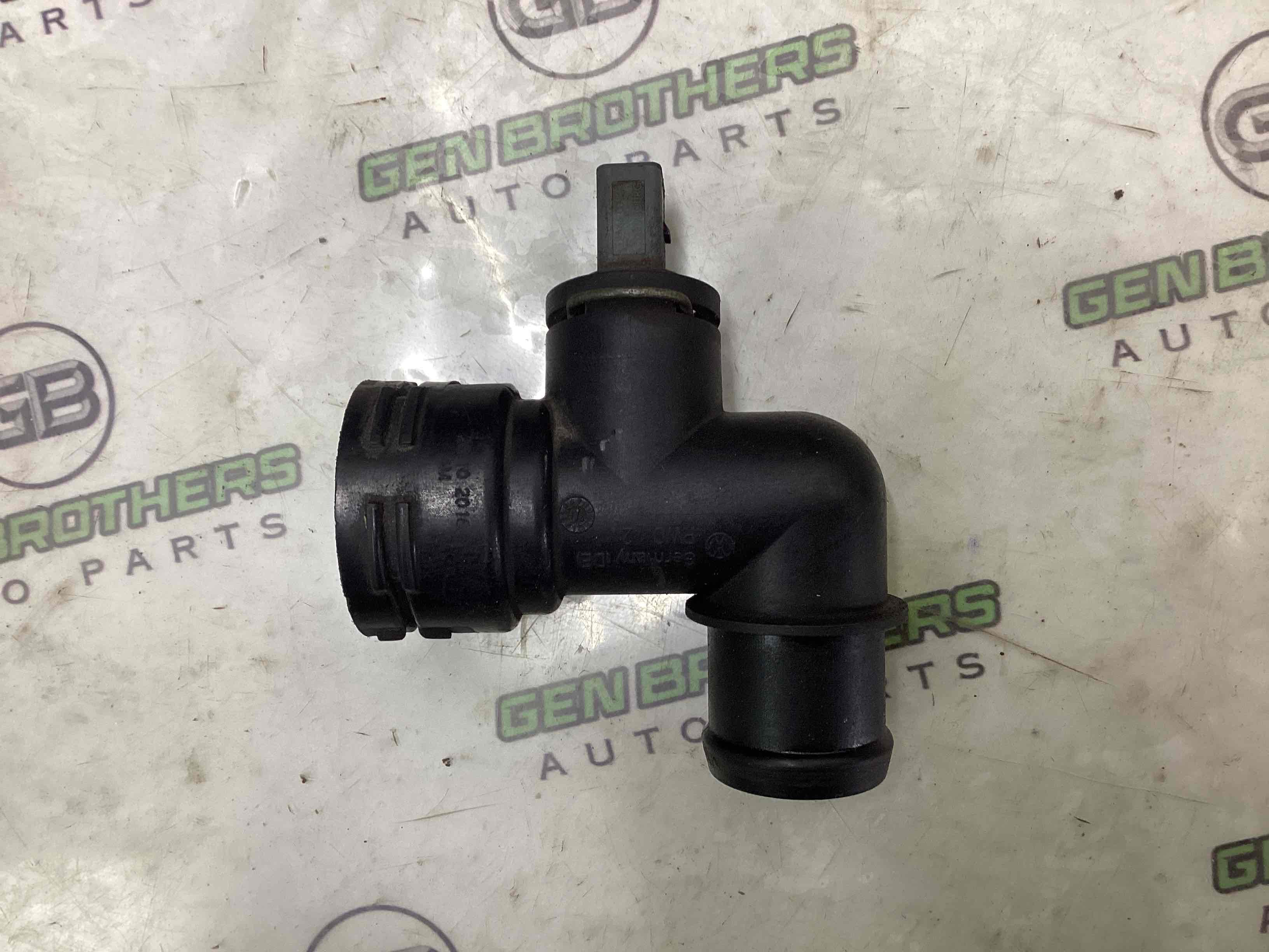 Фланець системи охолодження