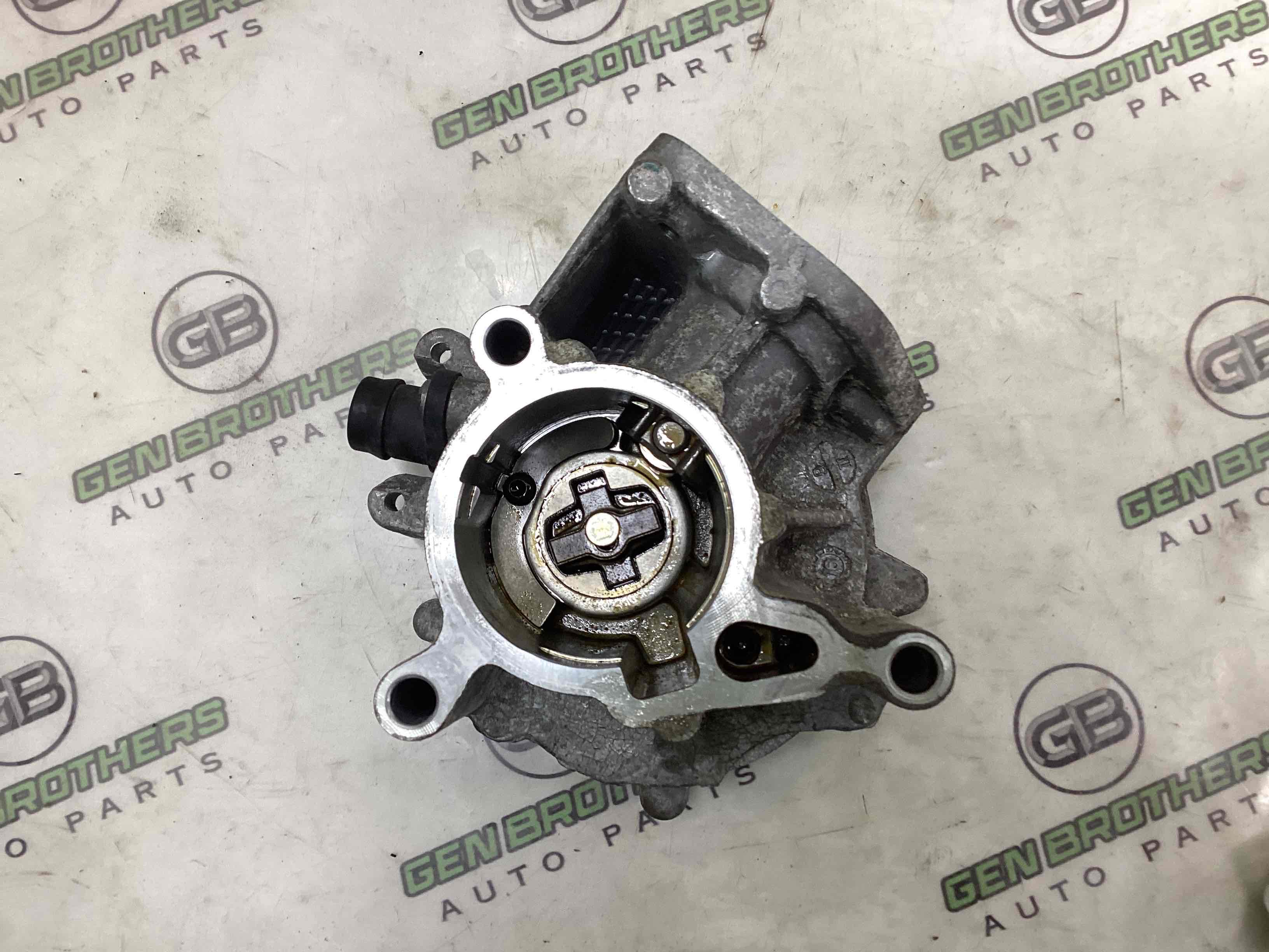 Насос вакуумний