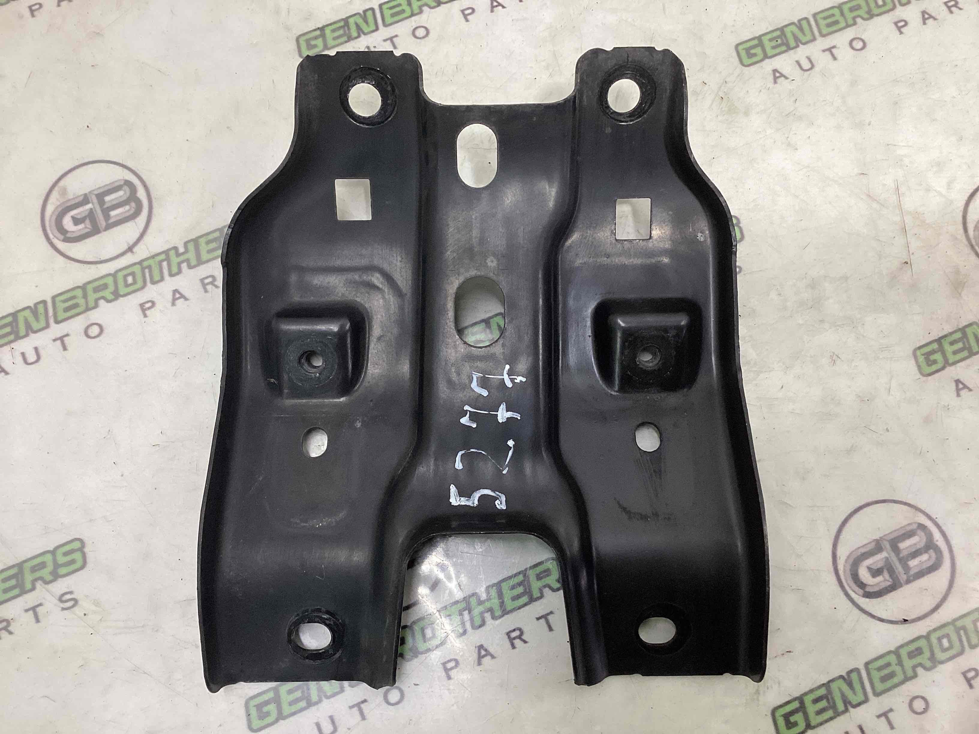 Кріплення, кронштейн