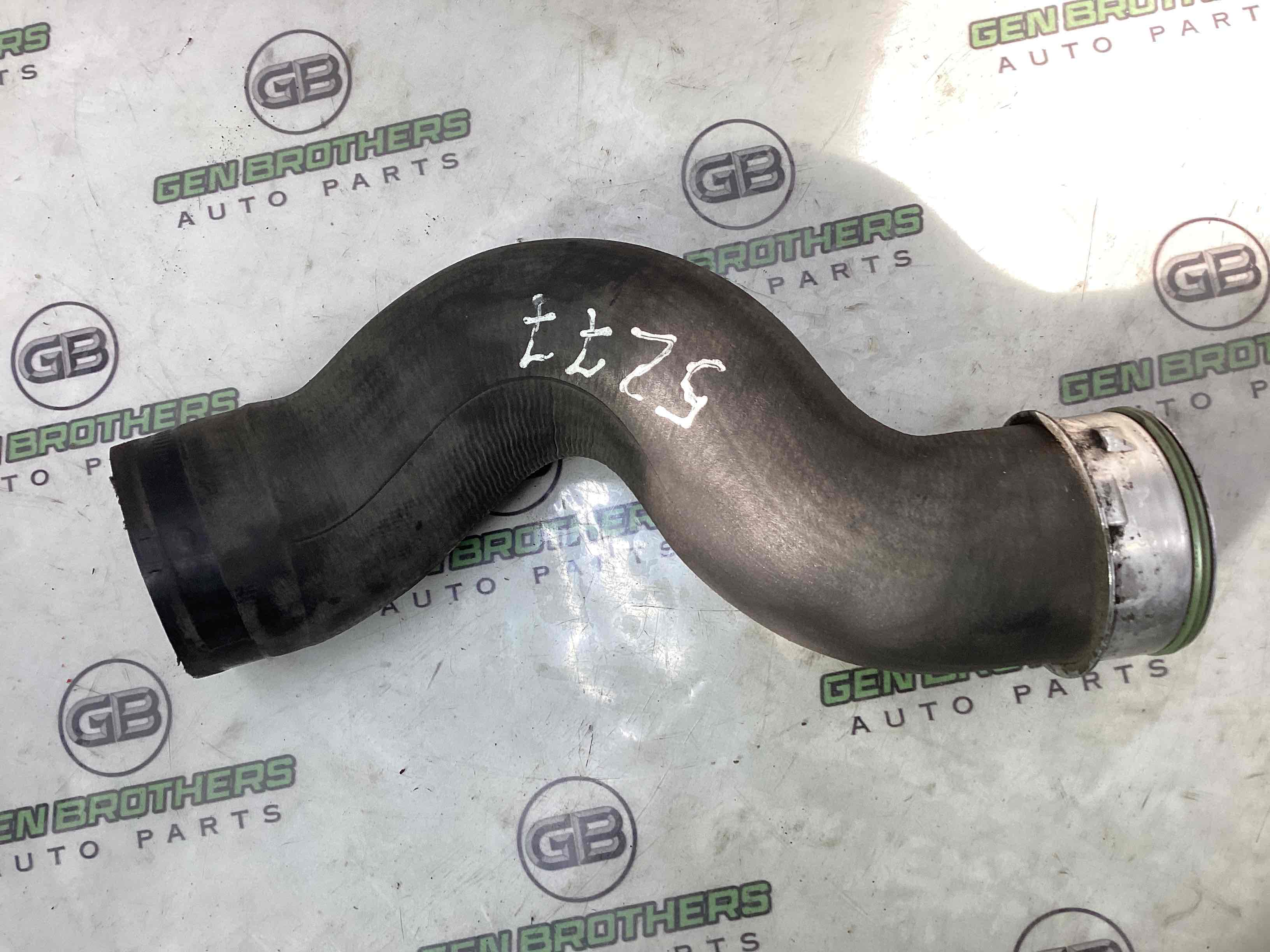 Патрубок інтеркулера