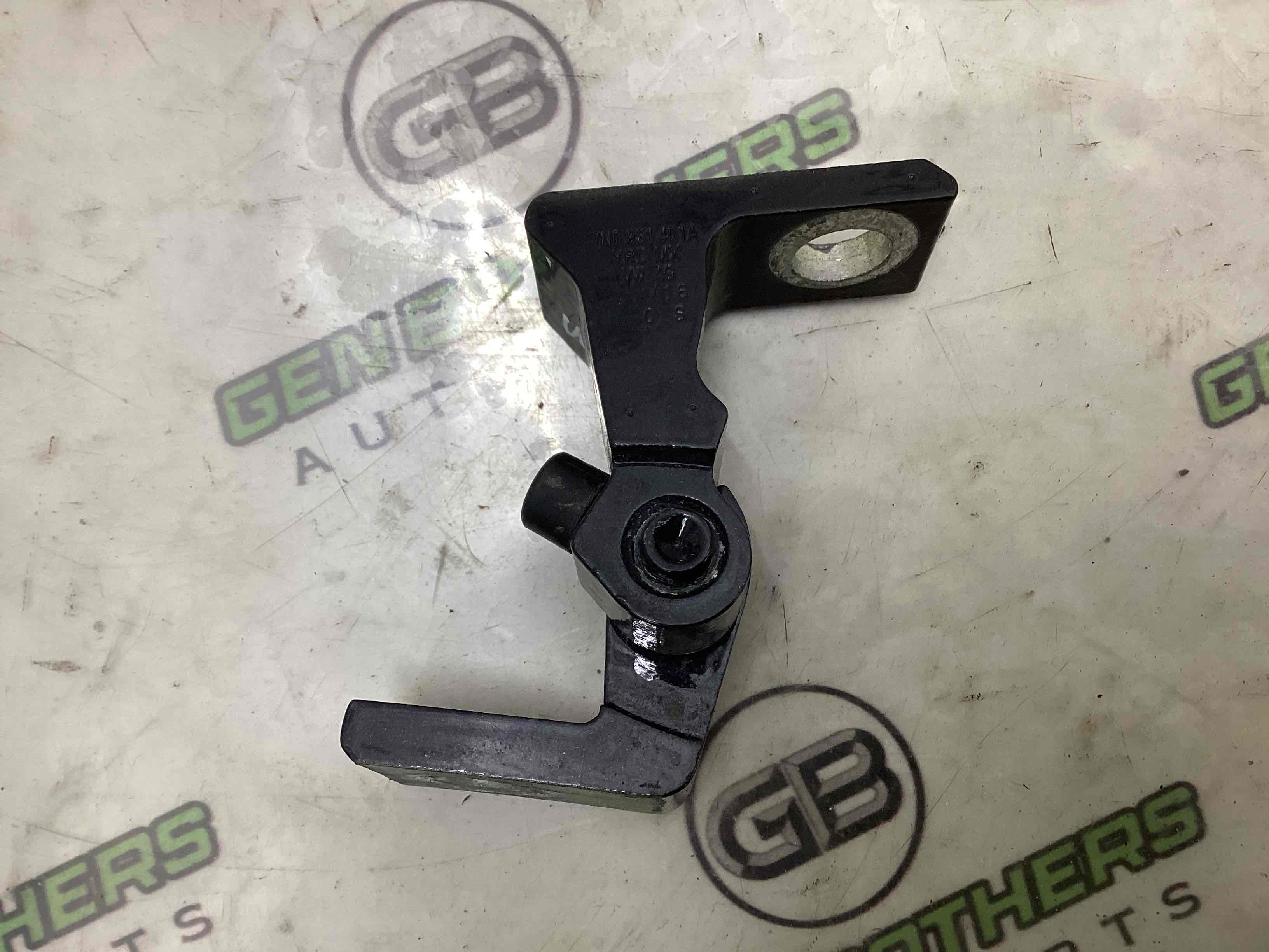 Петля двері, замок двері