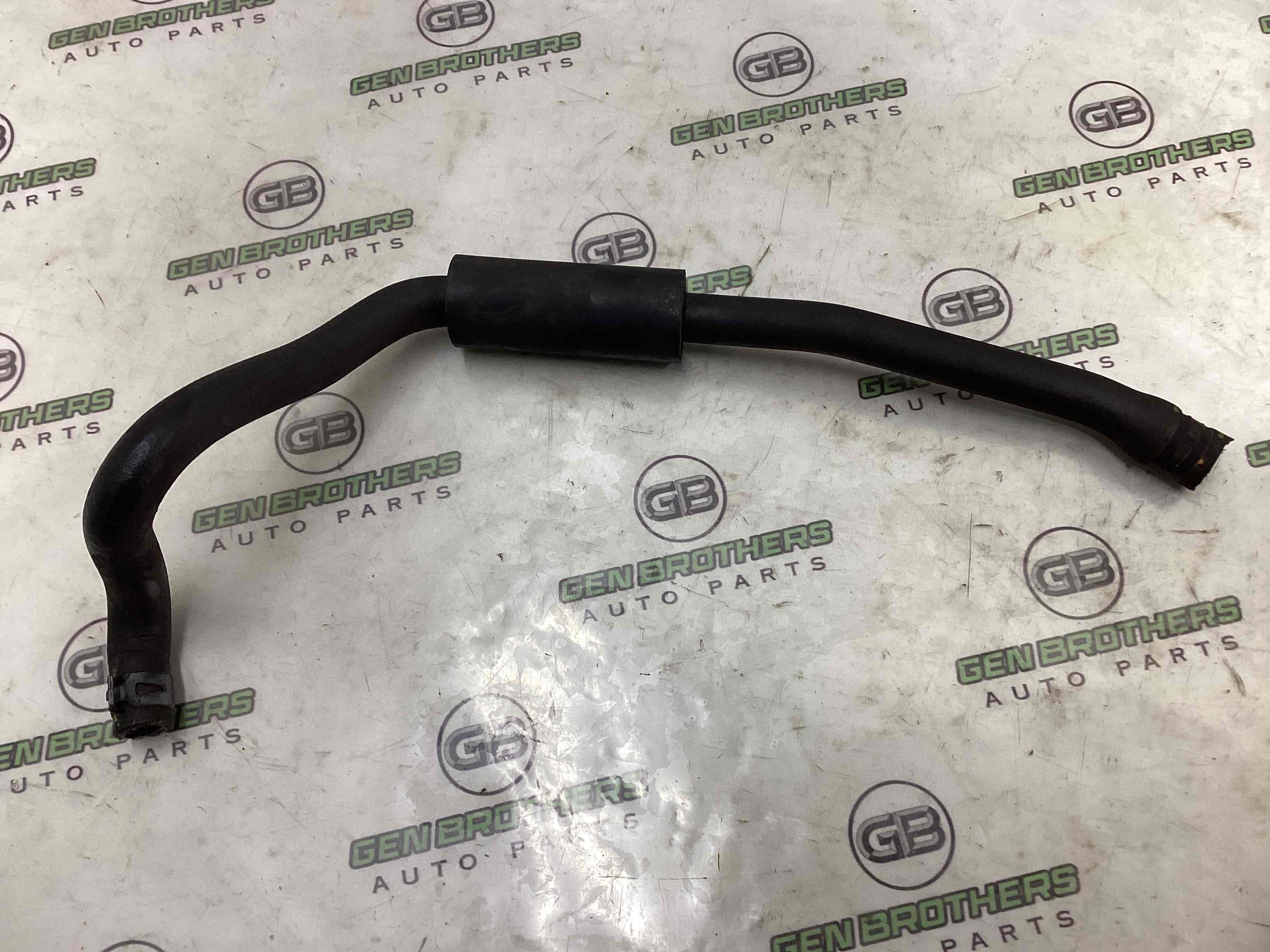 Патрубок трубопровід, шланг