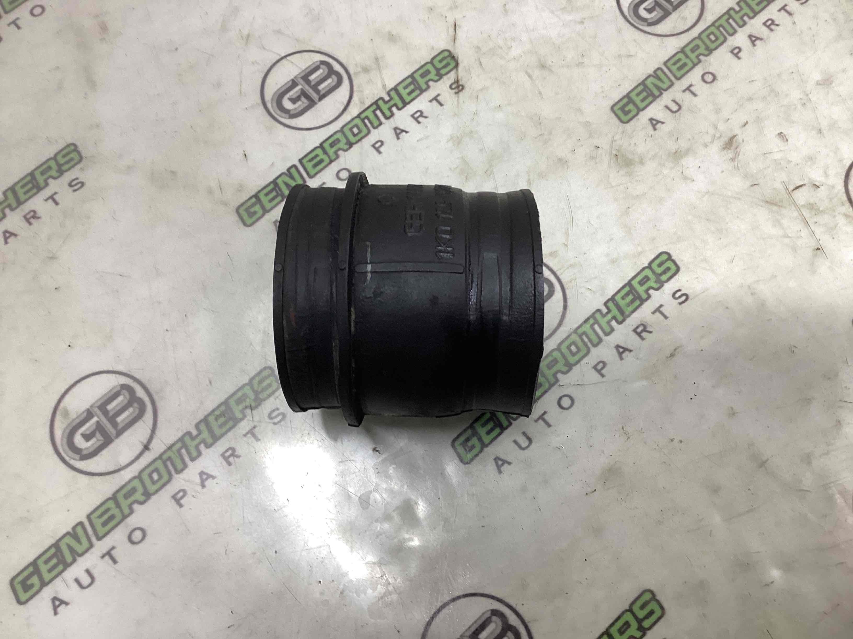 Патрубок інтеркулера