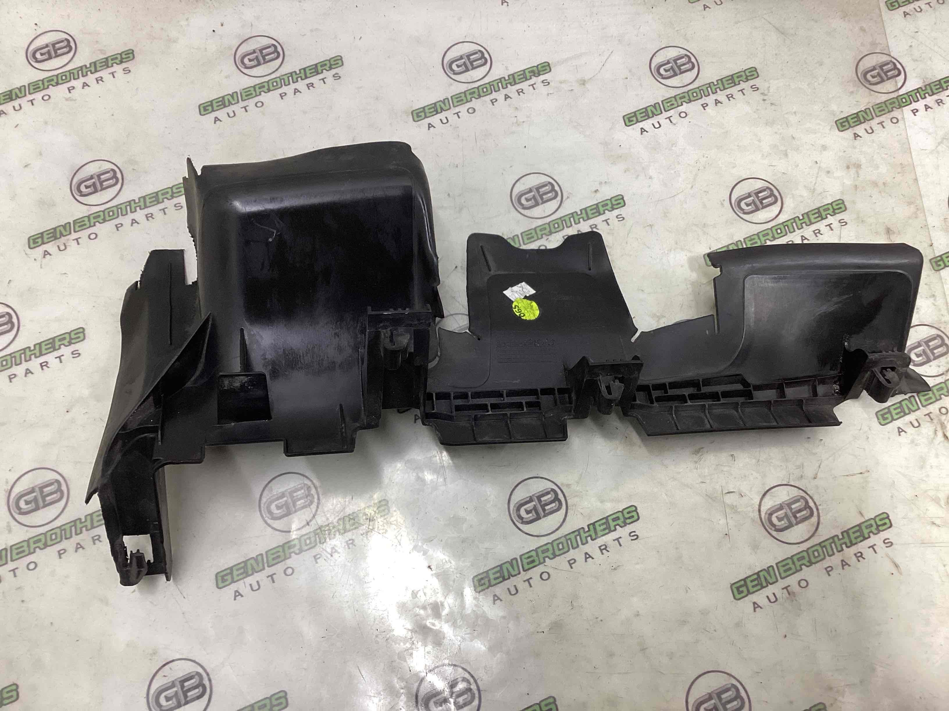 Дефлектор обдува радіатора