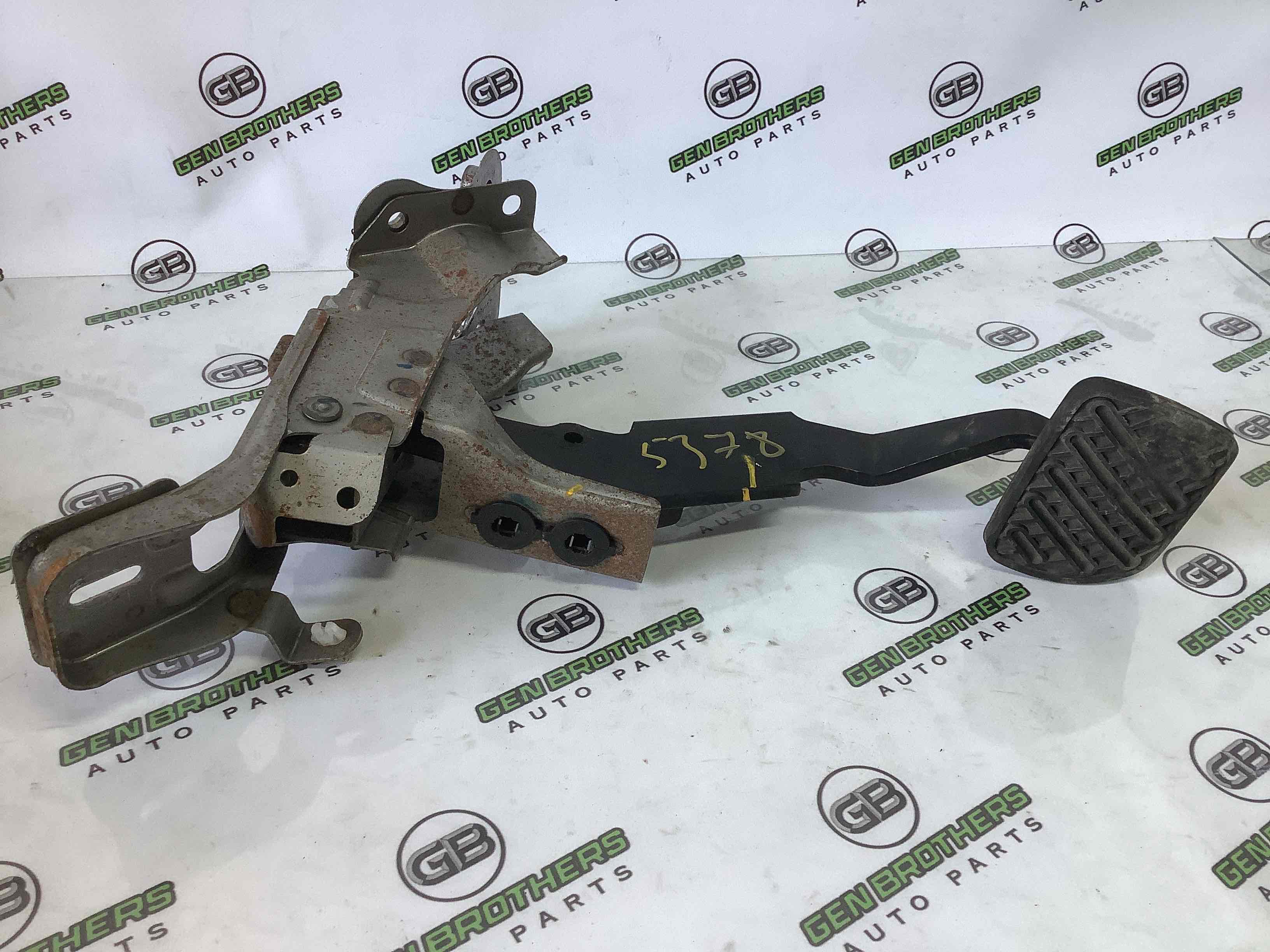 Педаль гальма