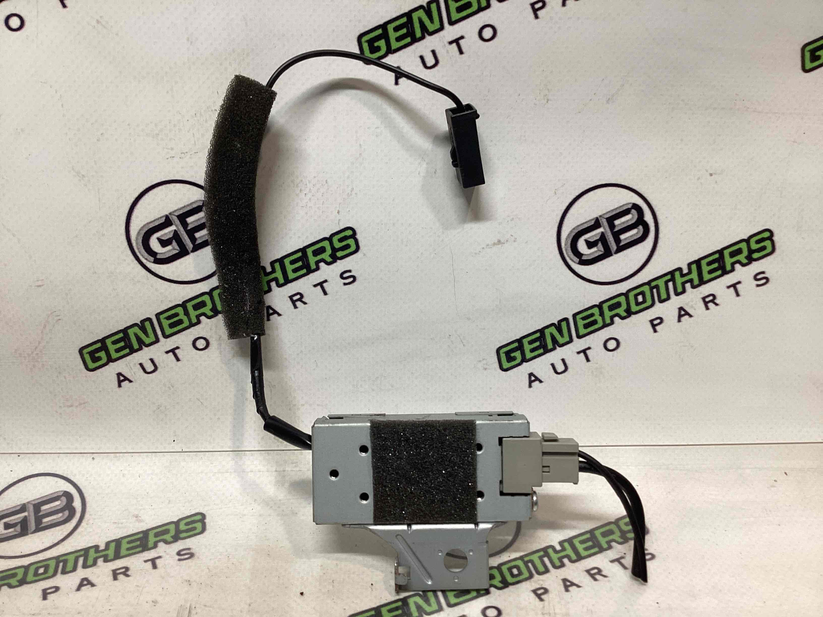 Антена, підсилювач антени