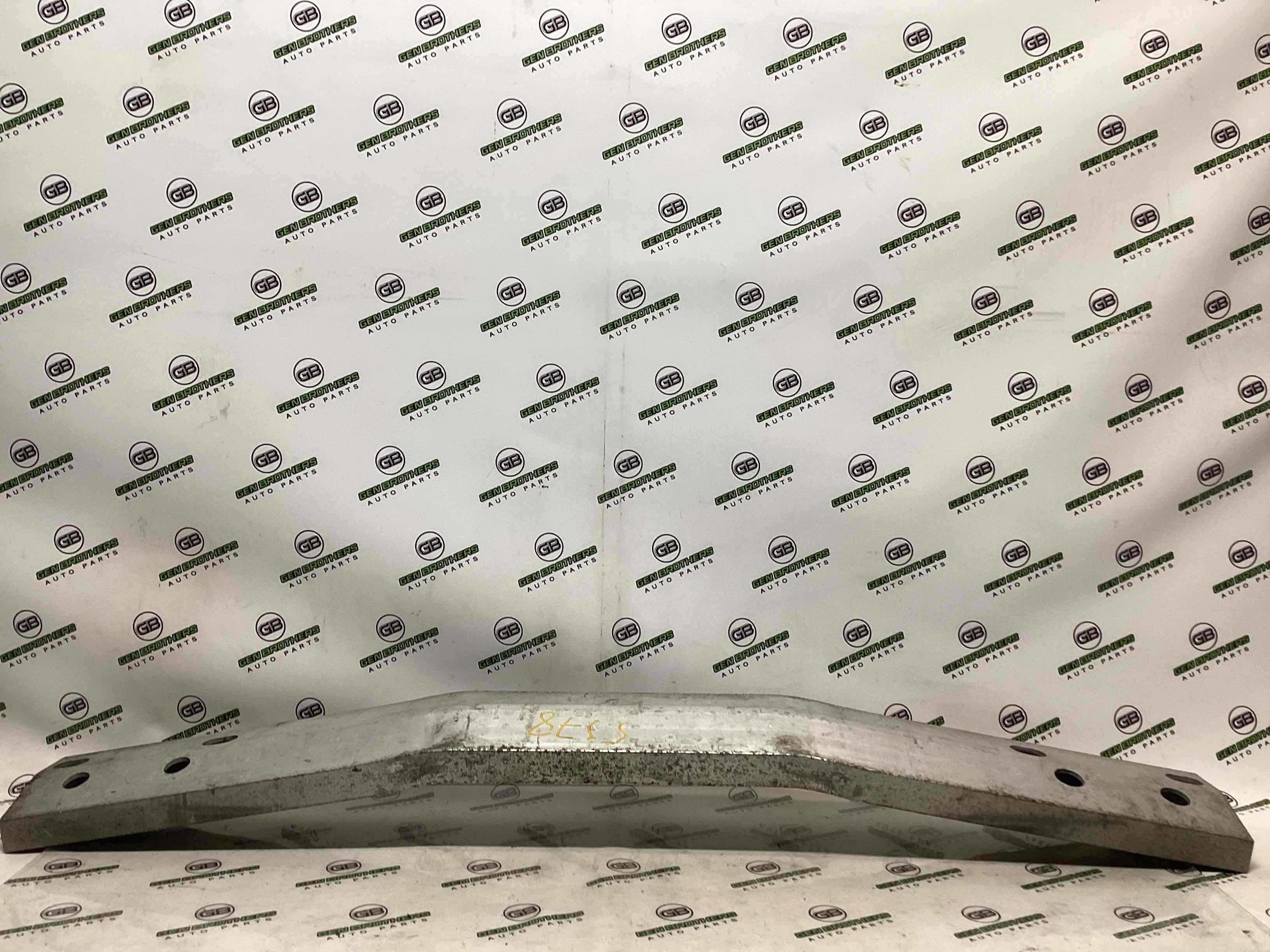 Підсилювач бампера заднього