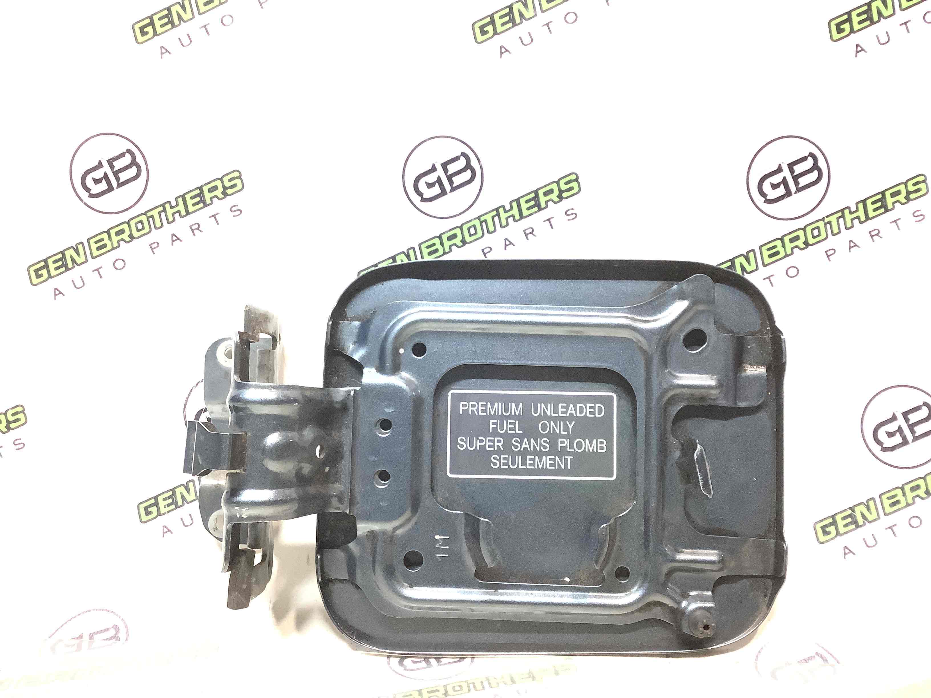 Лючок бензобака