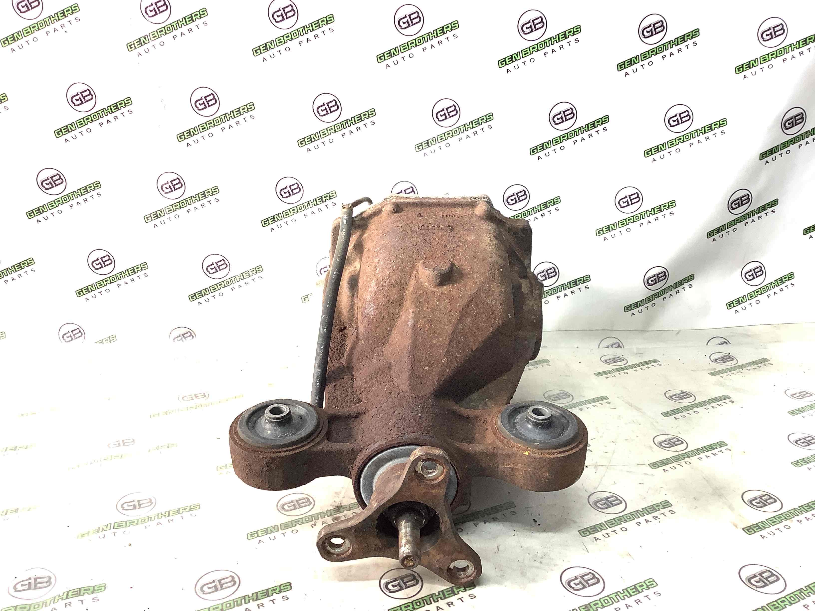 Задній диференціал редуктор