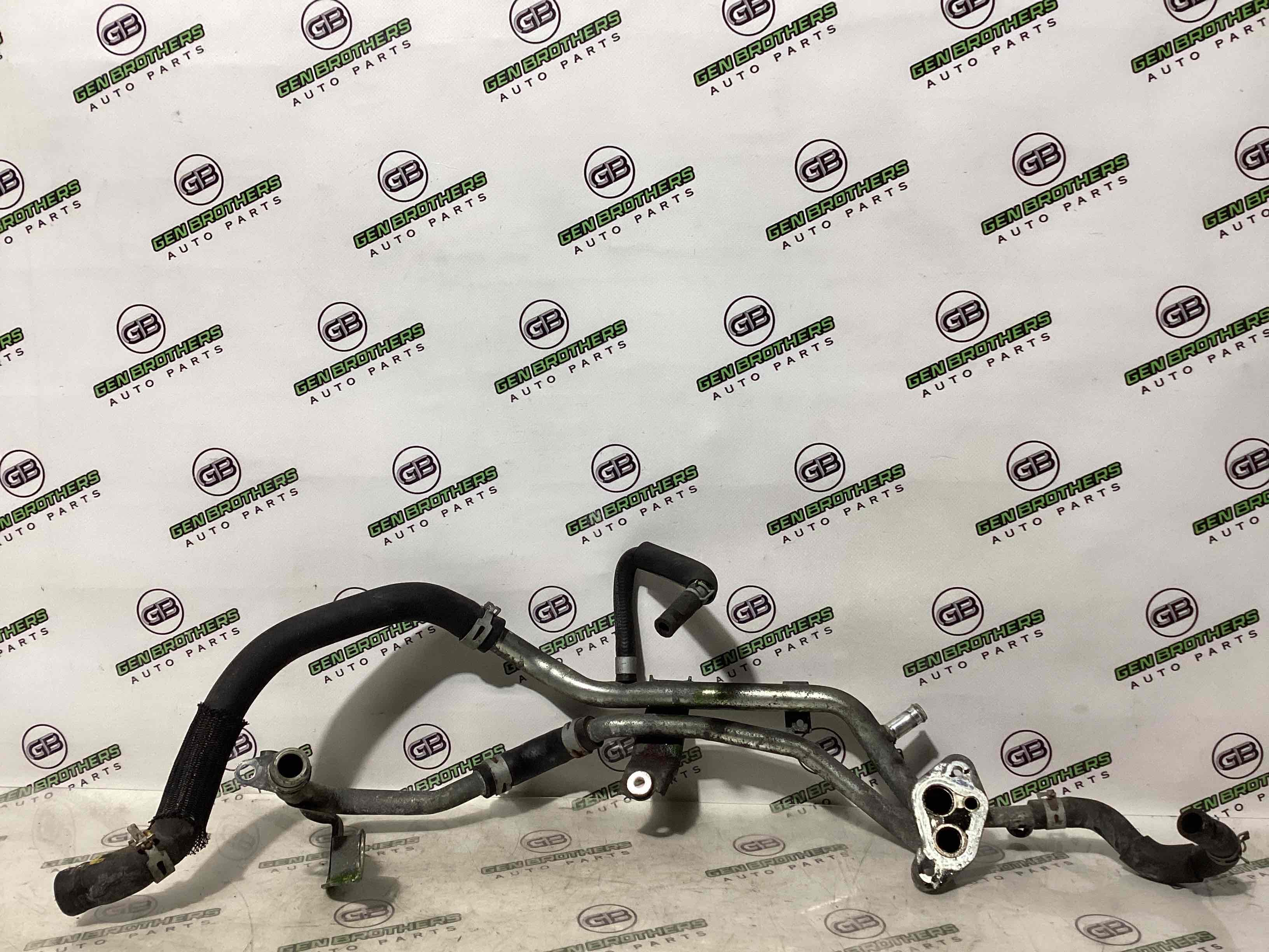 Патрубок трубопровід, шланг