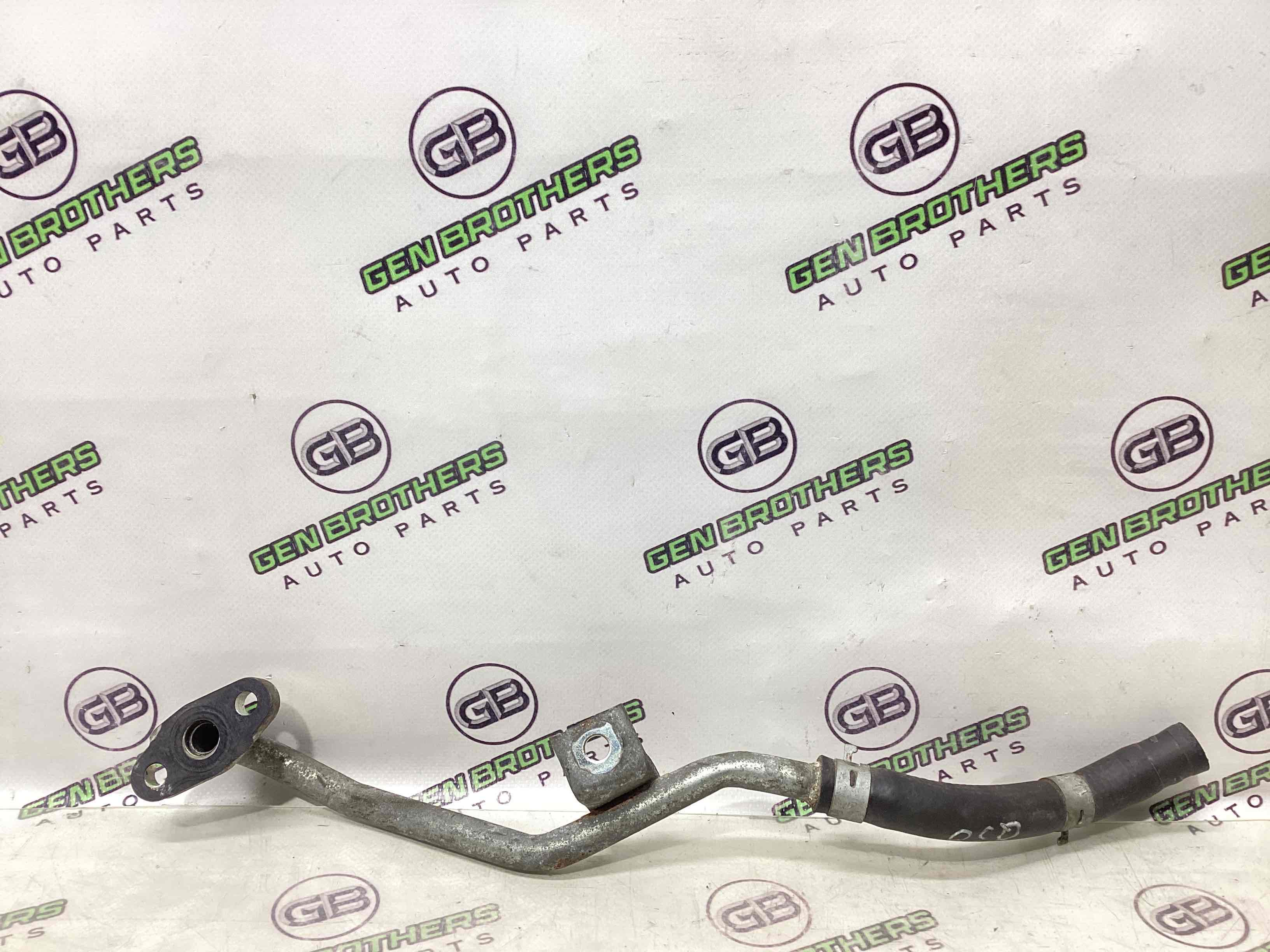 Патрубок трубопровід, шланг