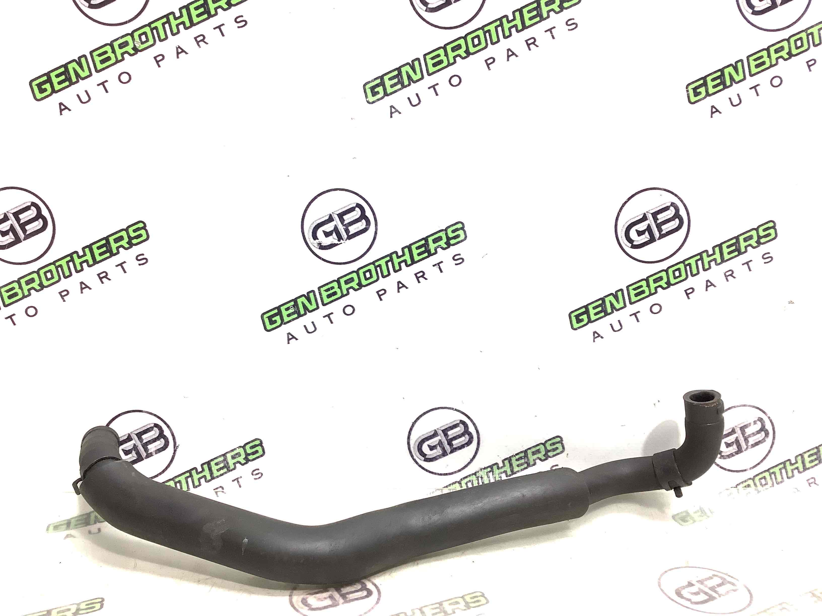 Патрубок трубопровід, шланг