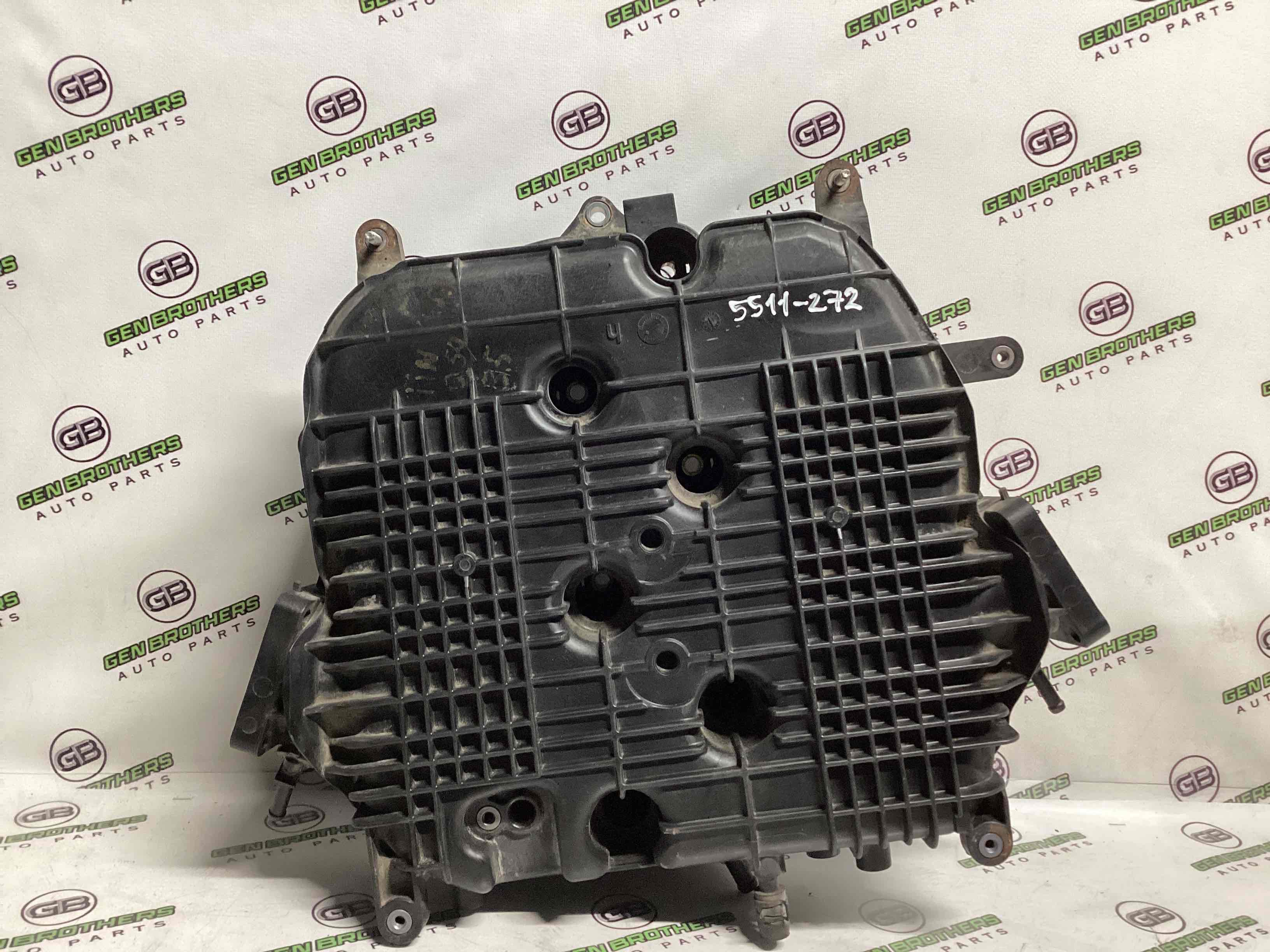 Колектор впускний