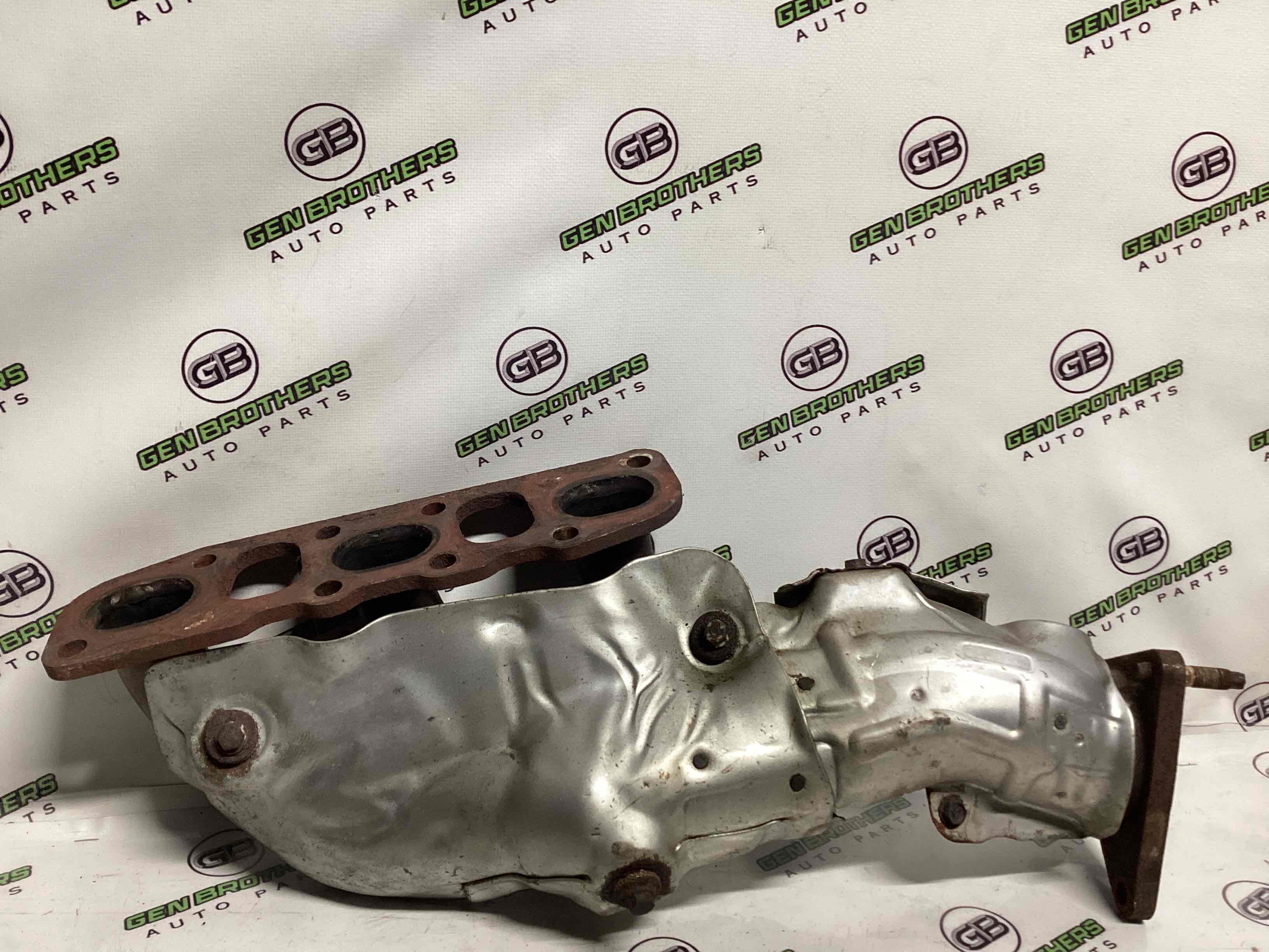 Колектор випускний